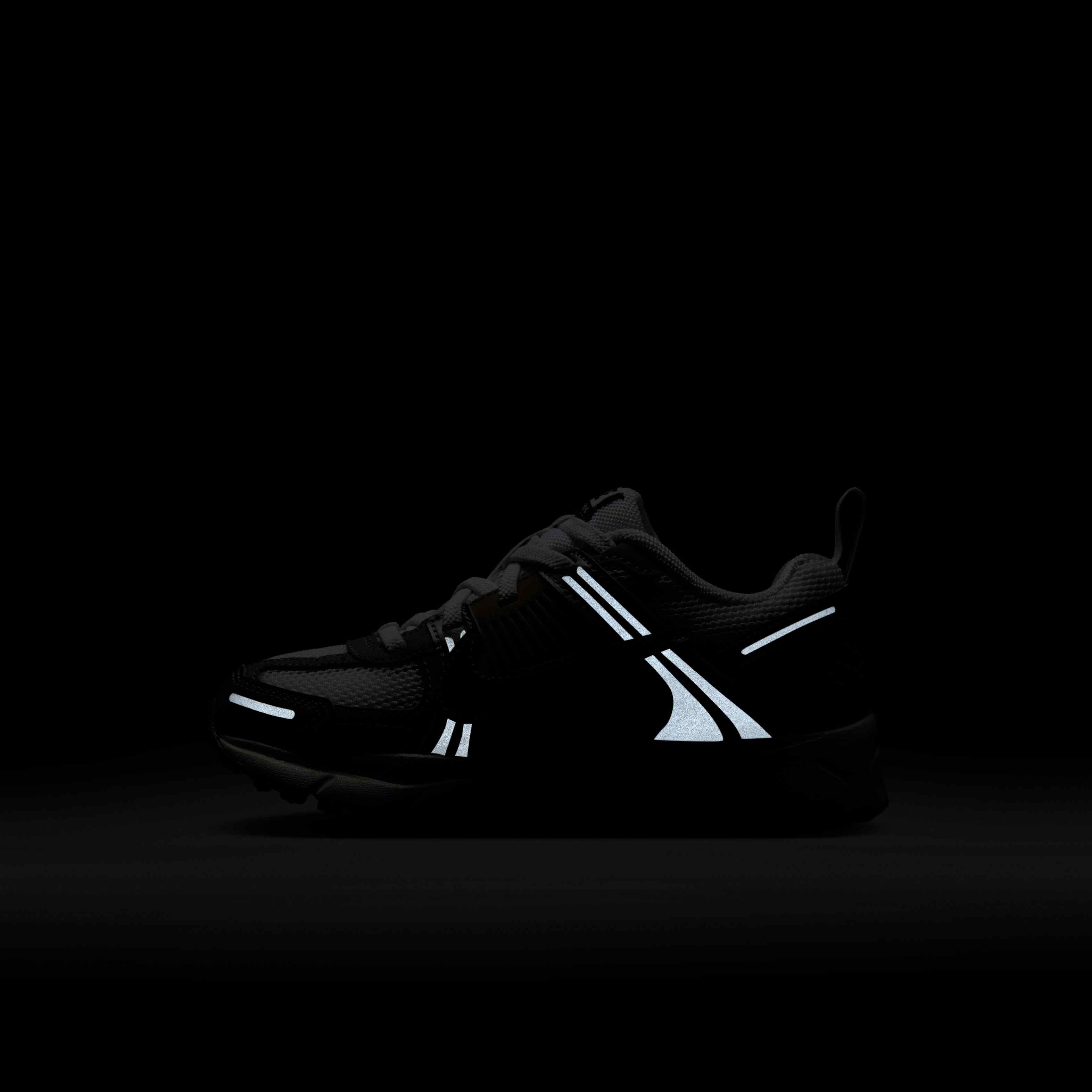 Nike Vomero 5 image number 11