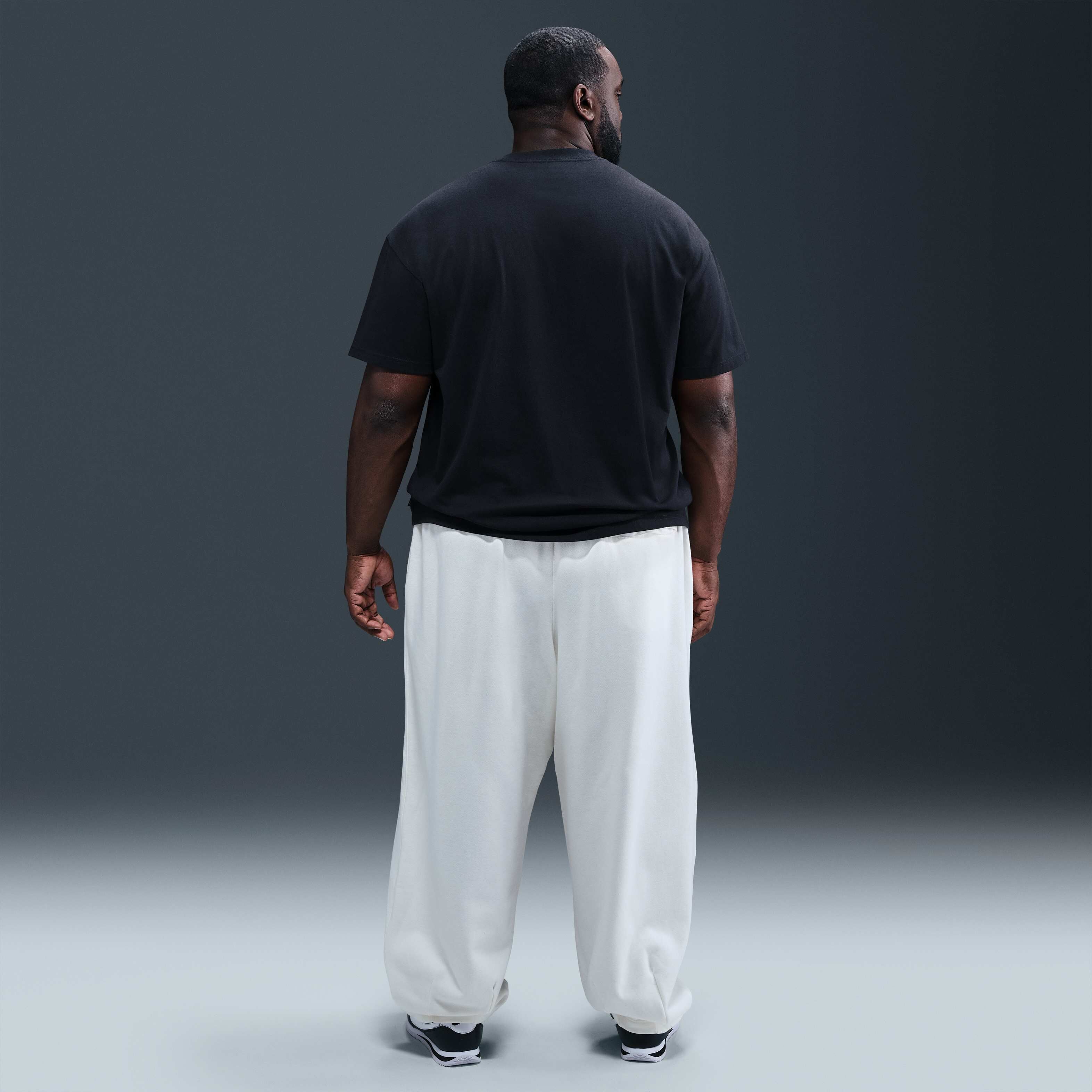 نايكي سبورتسوير image number 9