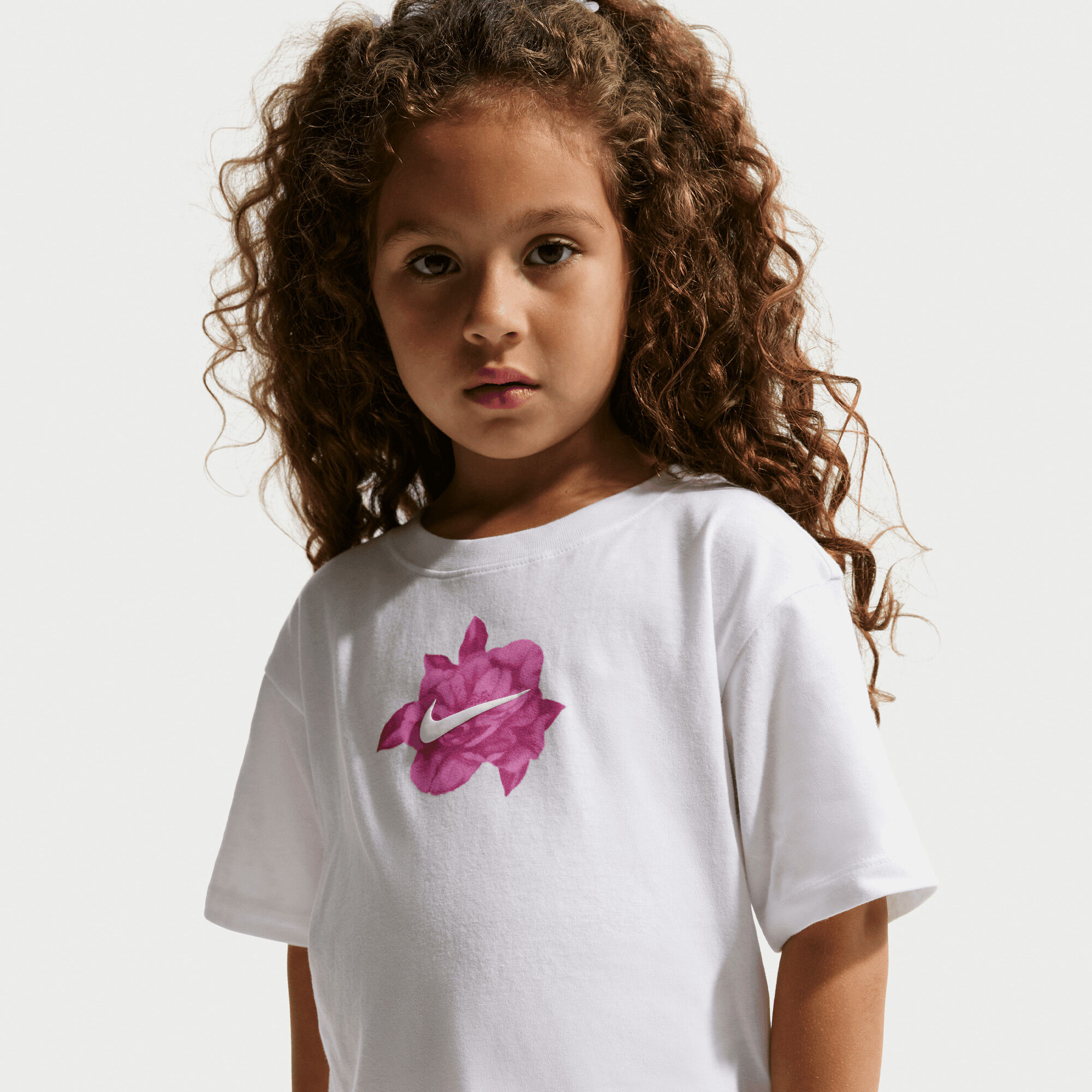 نايكي موف ويث نايتشر image number 2