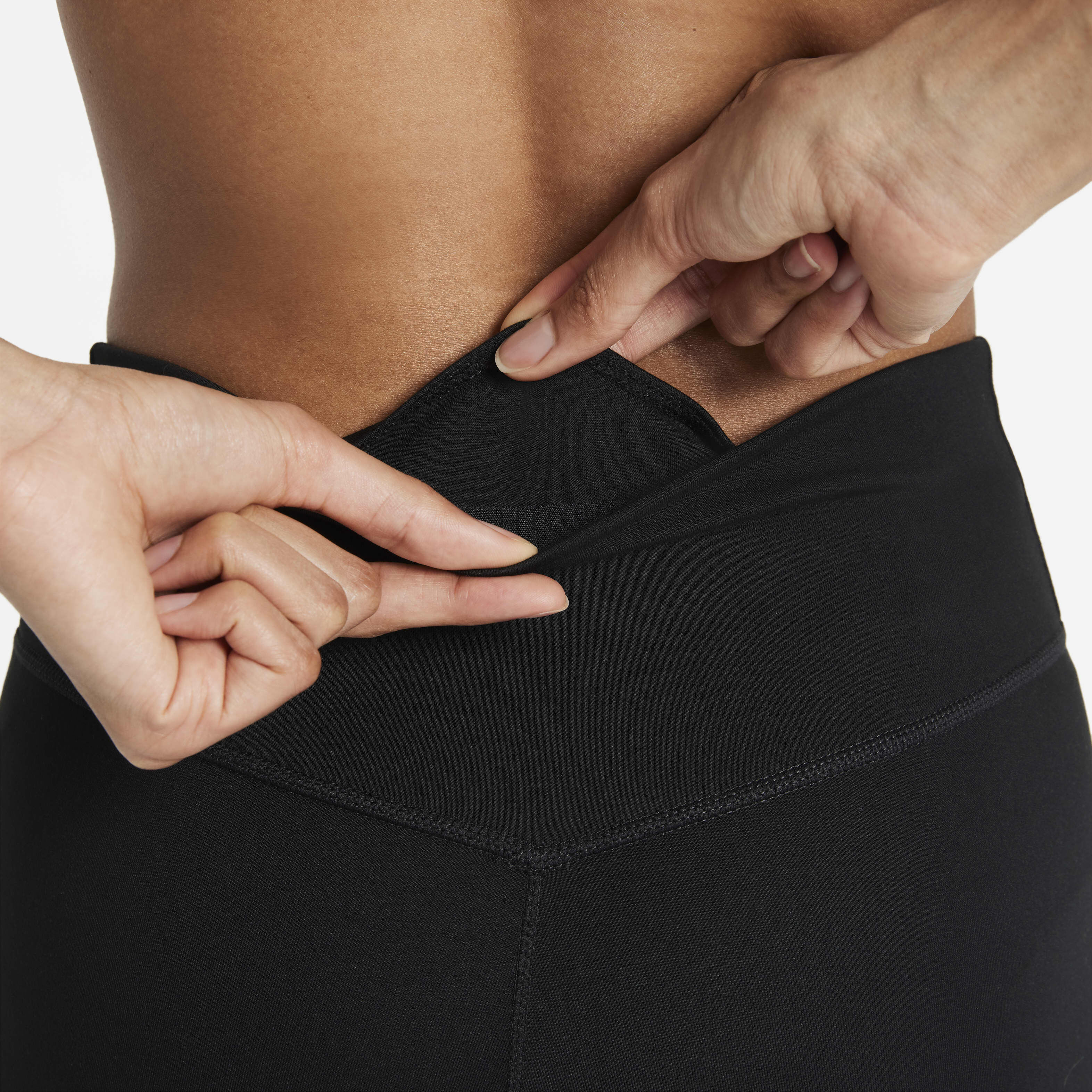 نايكي دراي-فت ون ايكون كلاش image number 4