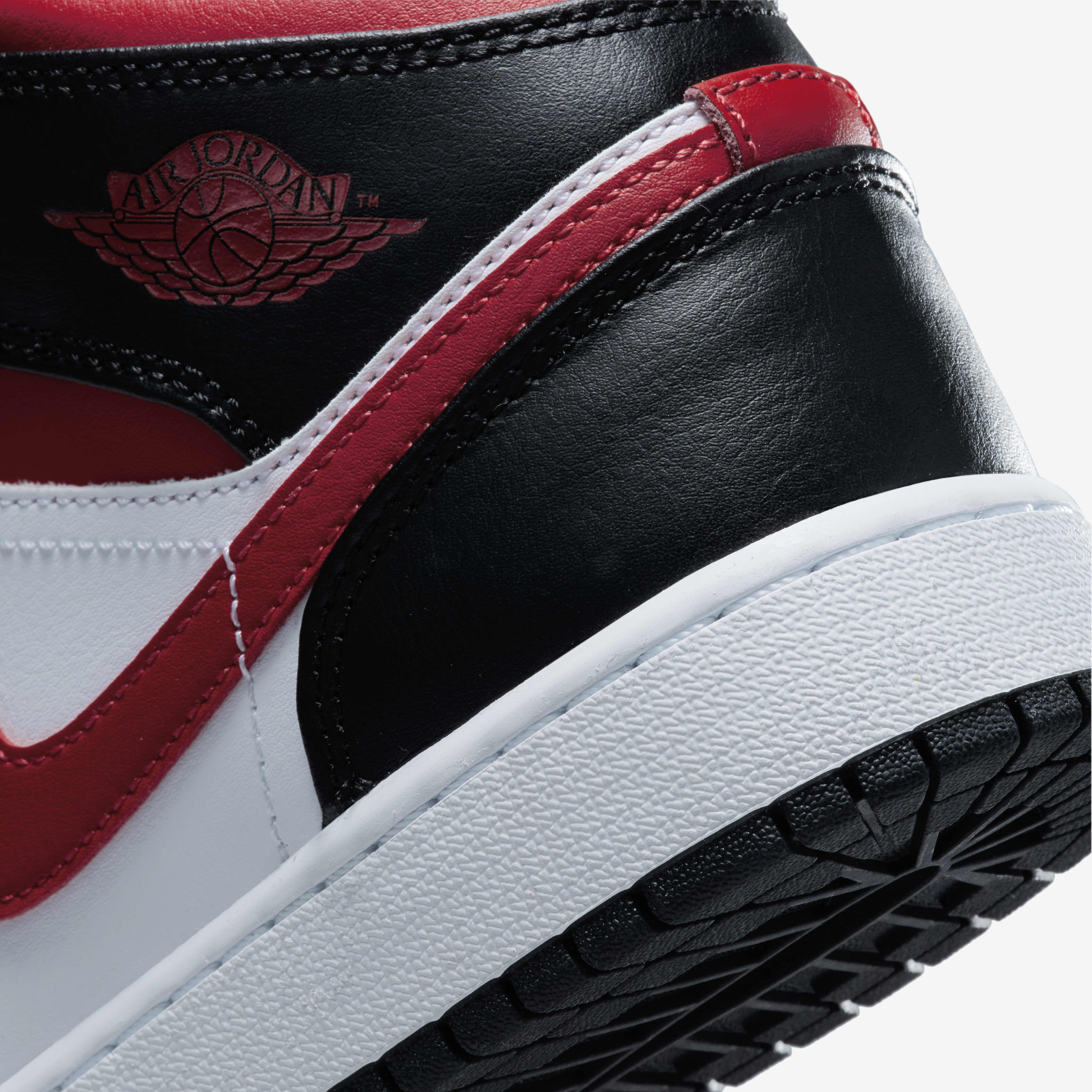Jordan 1 Mid image number 7