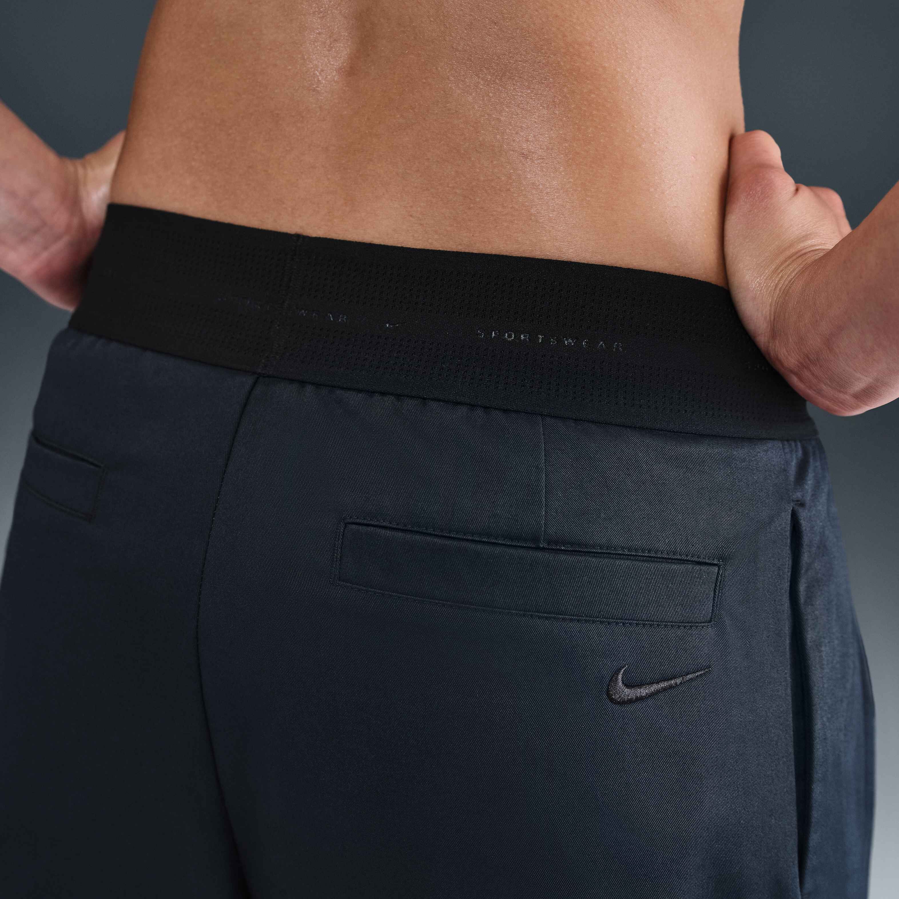 Nike Sportswear image number 2