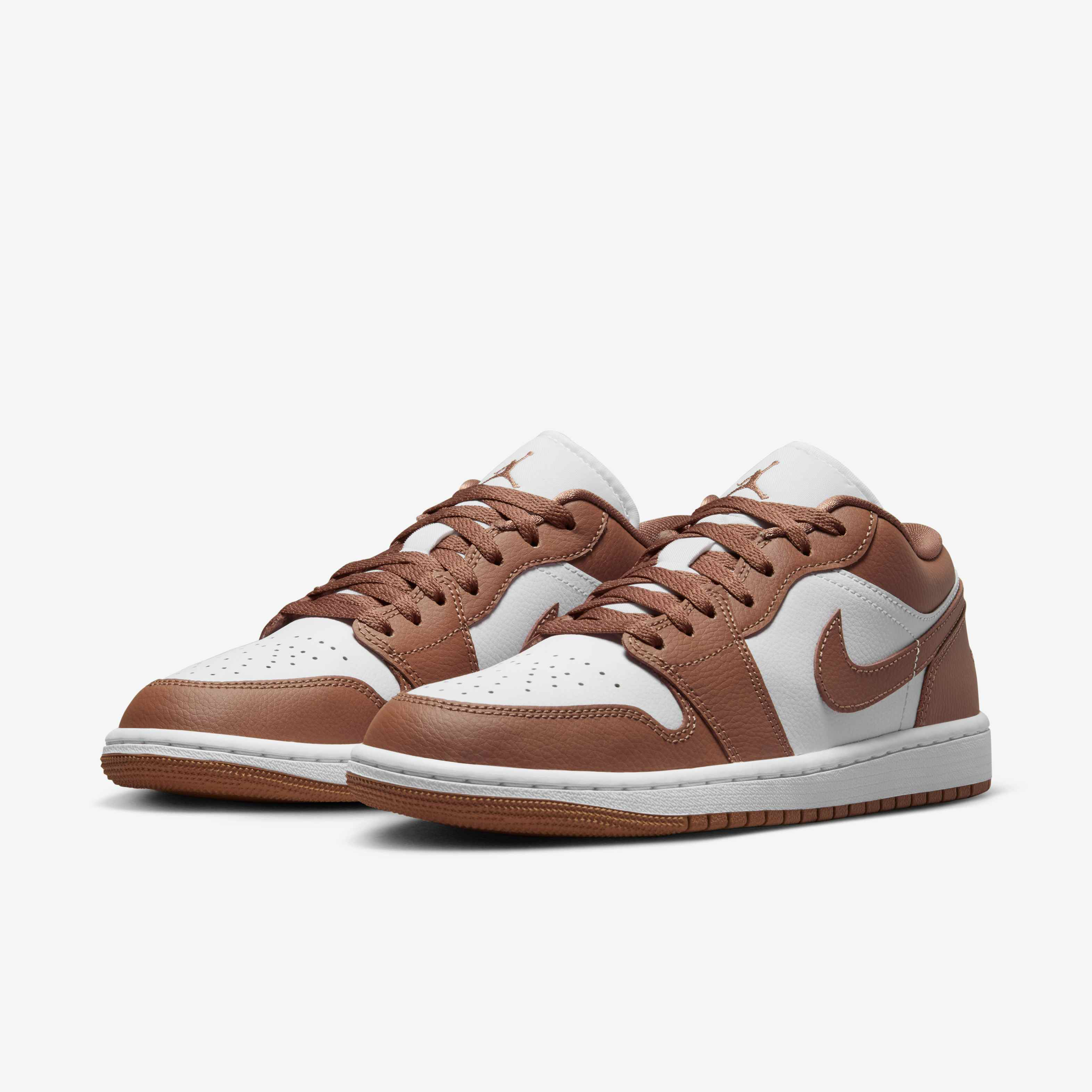 Air Jordan 1 Low image number 4