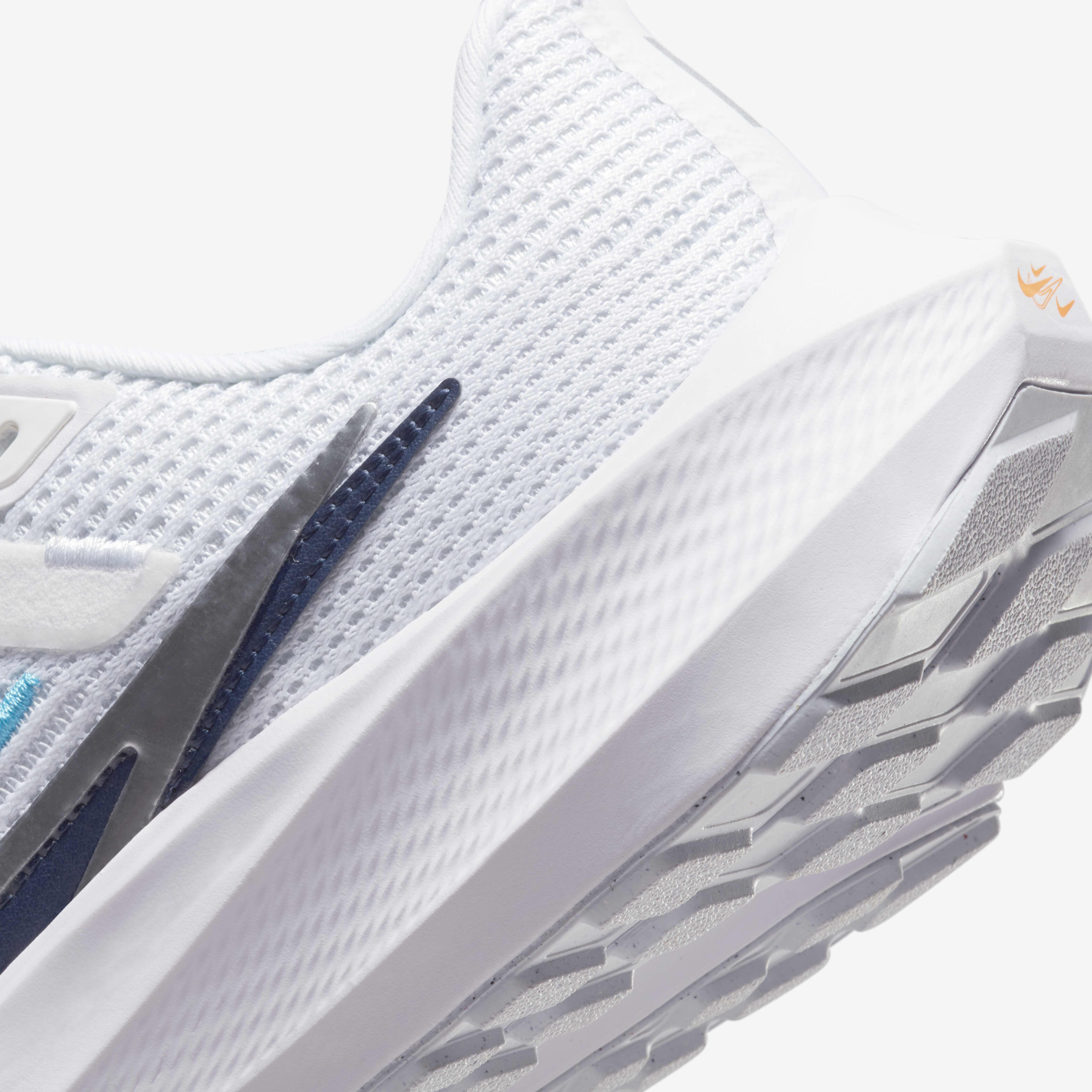 Nike Air Zoom Pegasus 40 PR image number 7