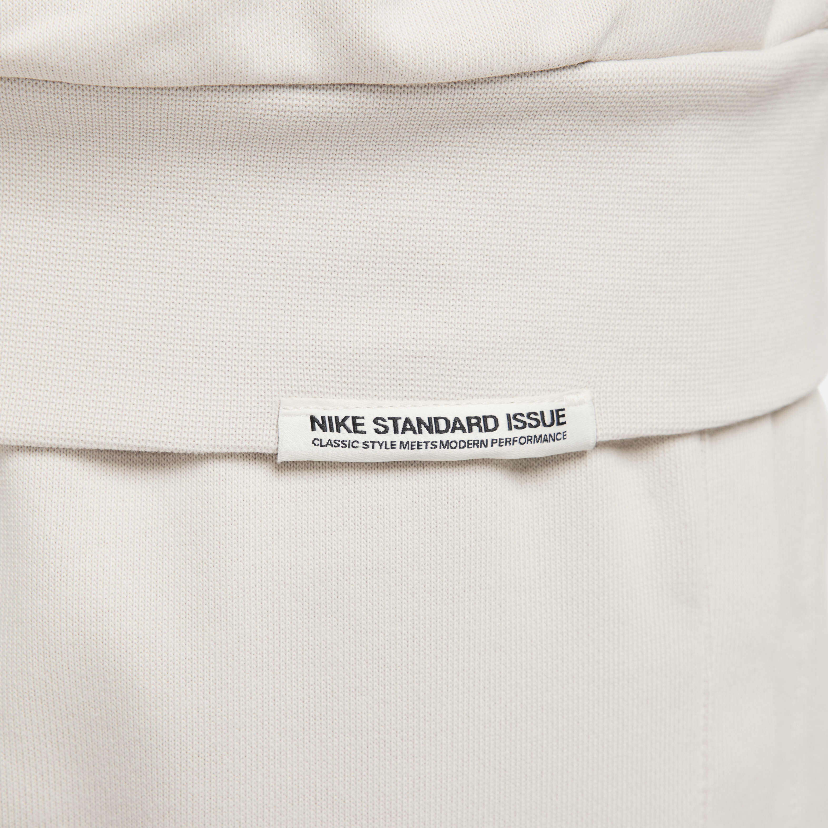 ليبرون جيمس x ليفربول F.C. image number 10