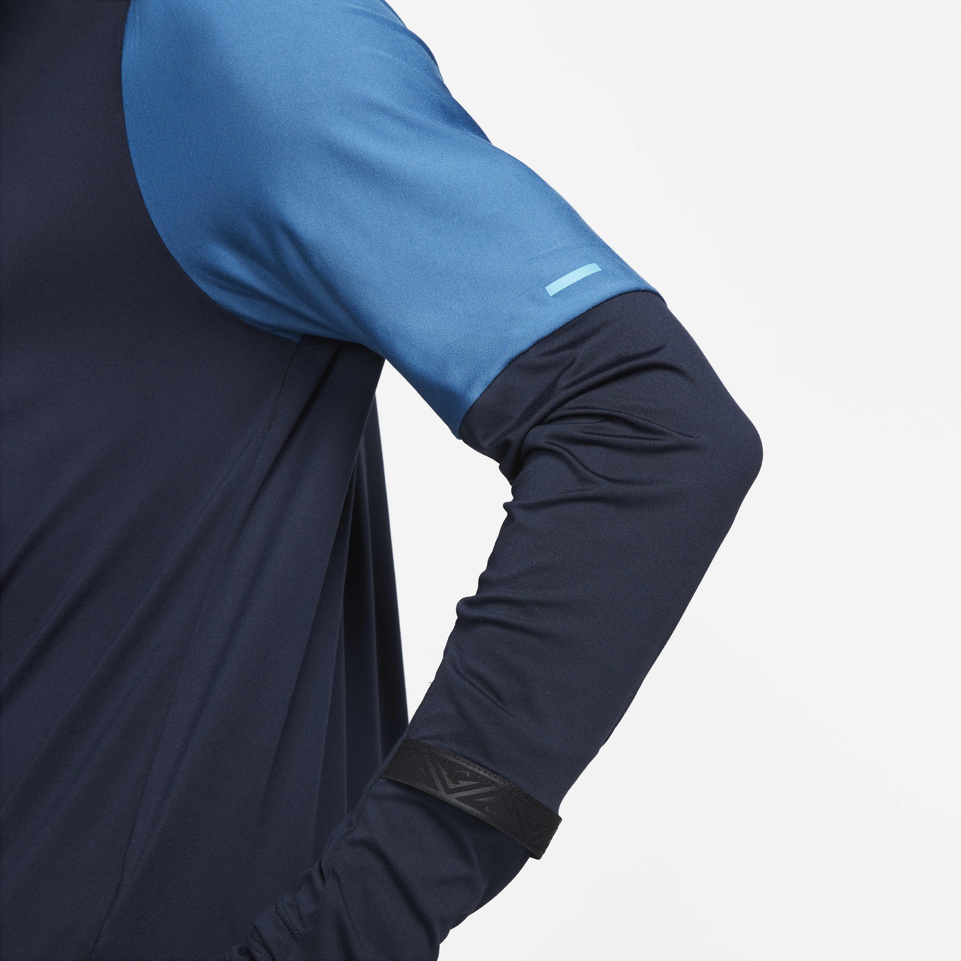 Nike Dri-FIT Trail image number 3