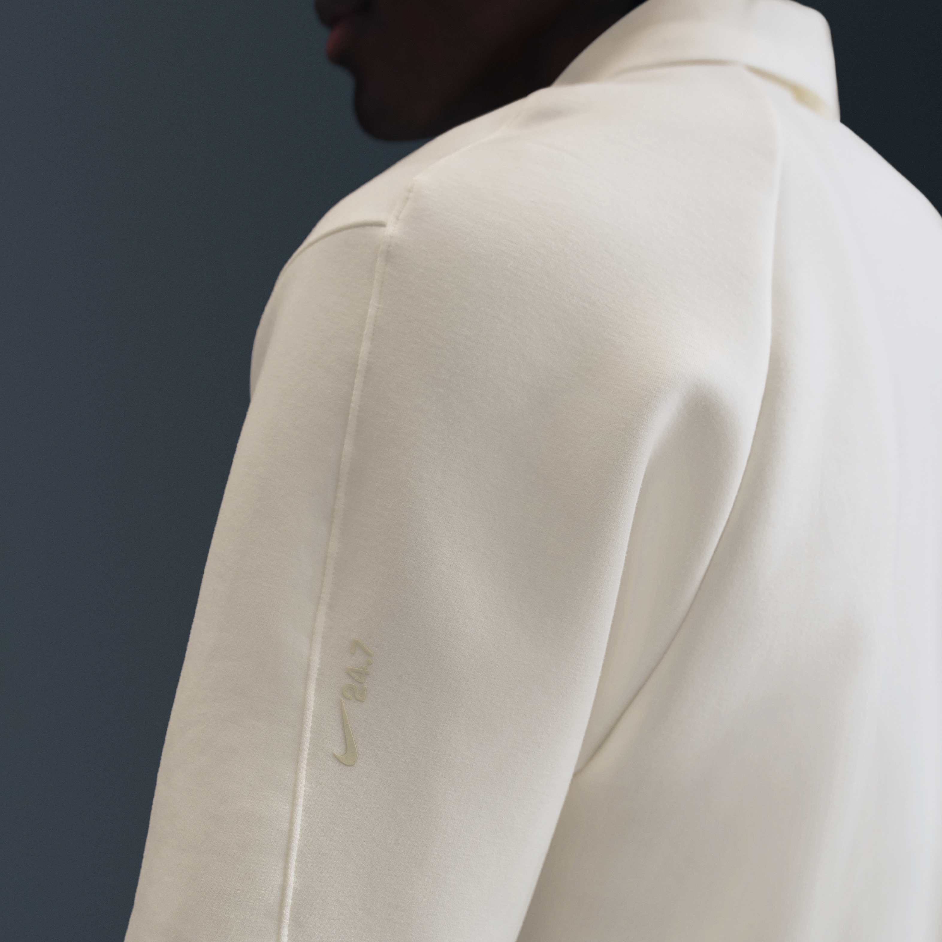 نايكي 24.7 امبوسبلي سوفت image number 5