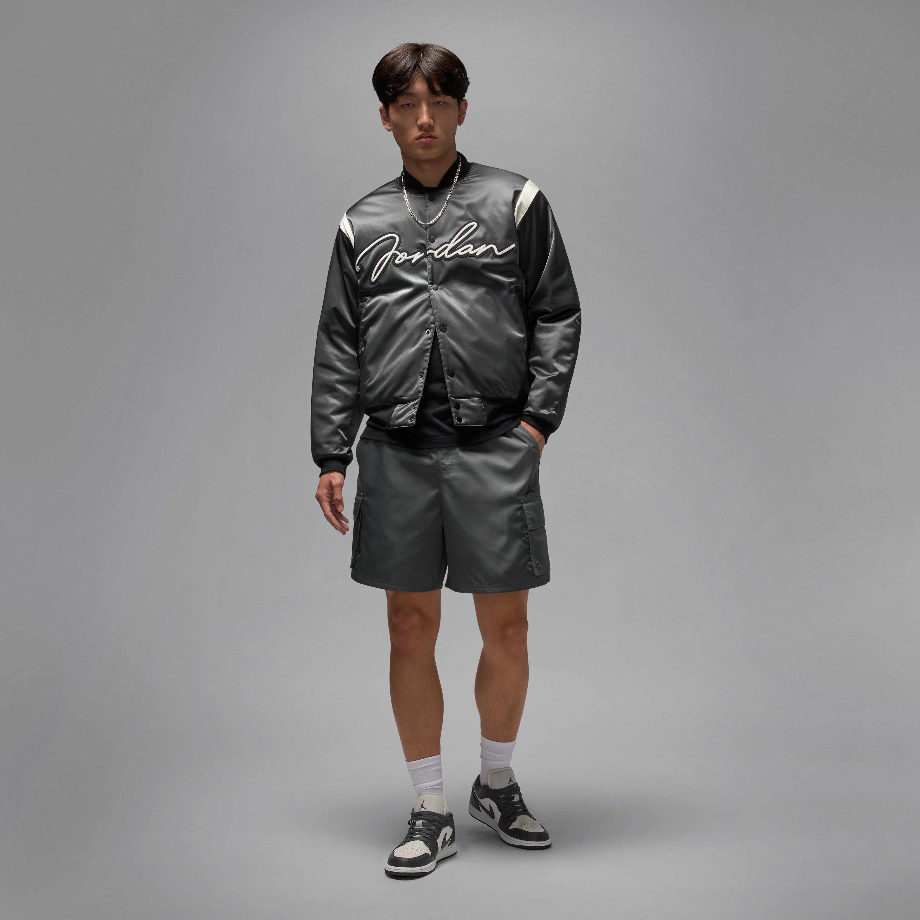 Jordan Brooklyn image number 6