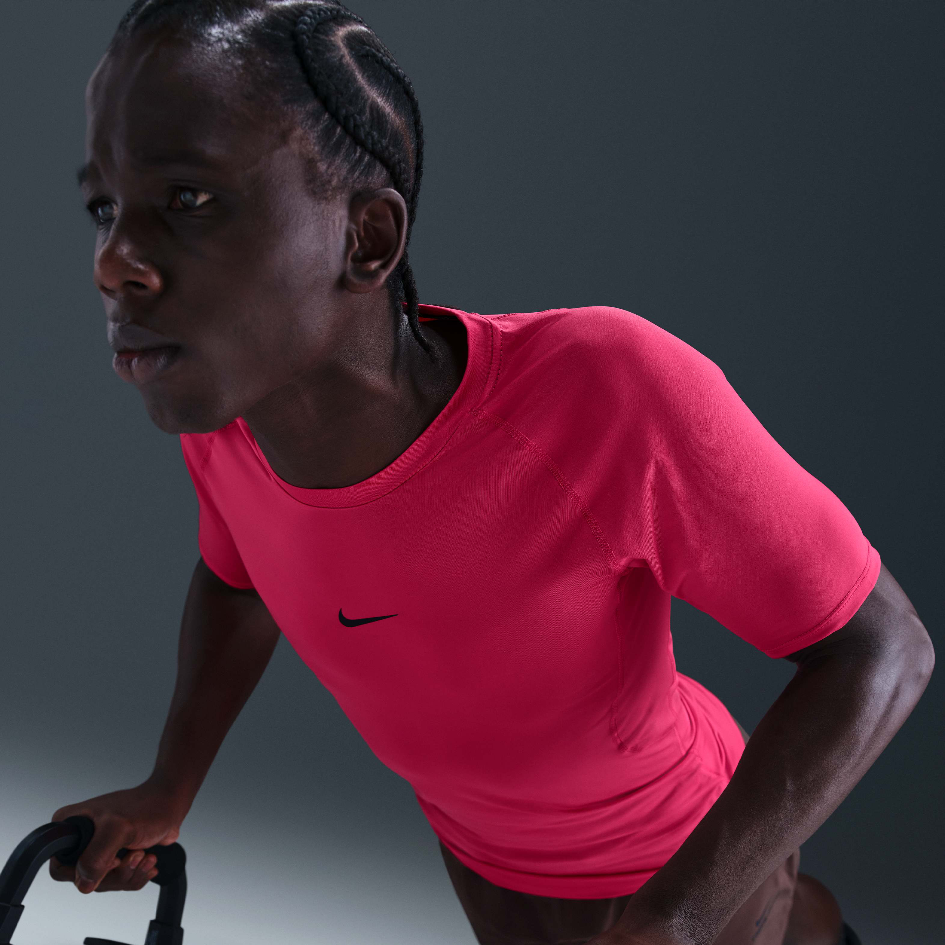 Nike Pro image number 2