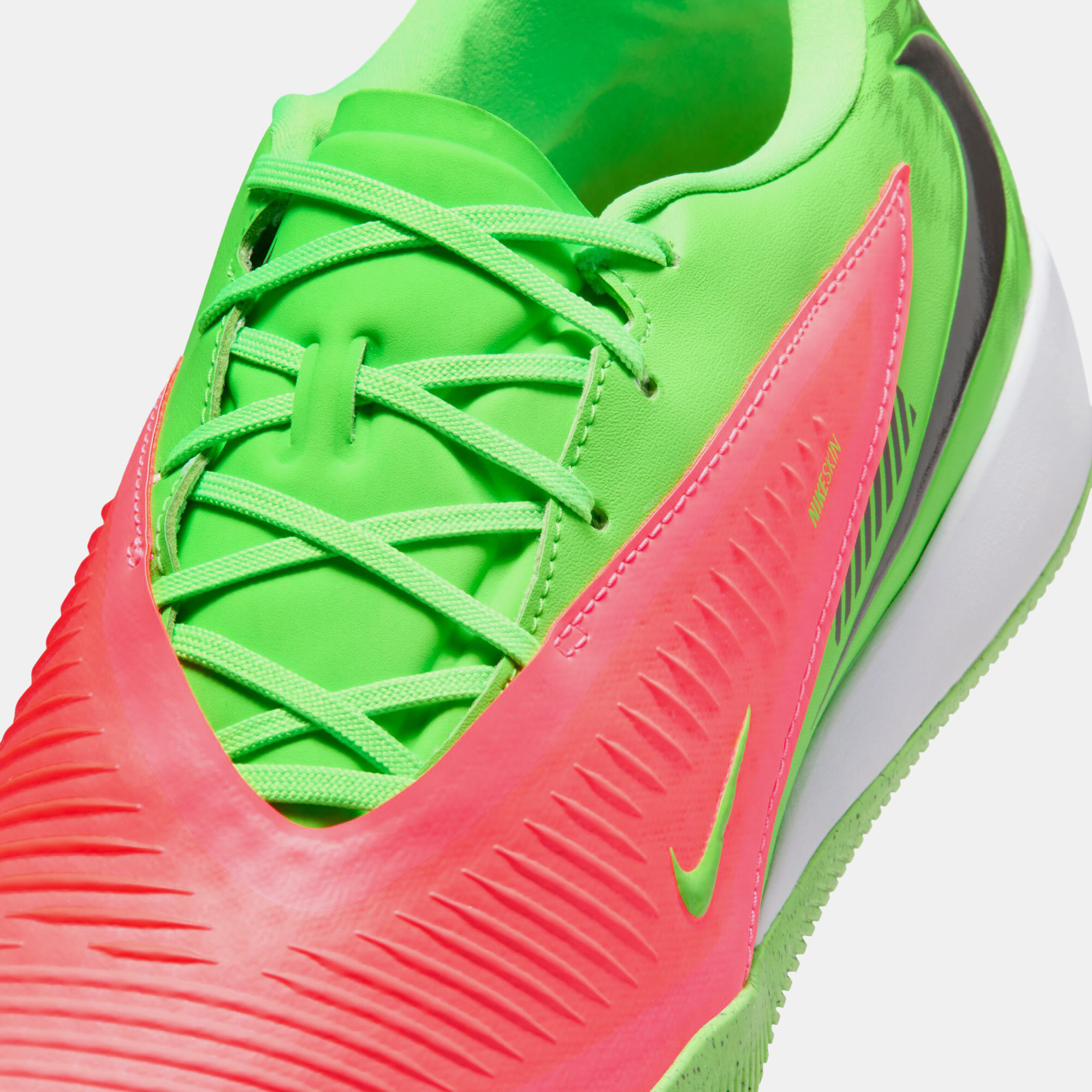 Nike Phantom 6 Low Academy 'Erling Haaland' image number 8