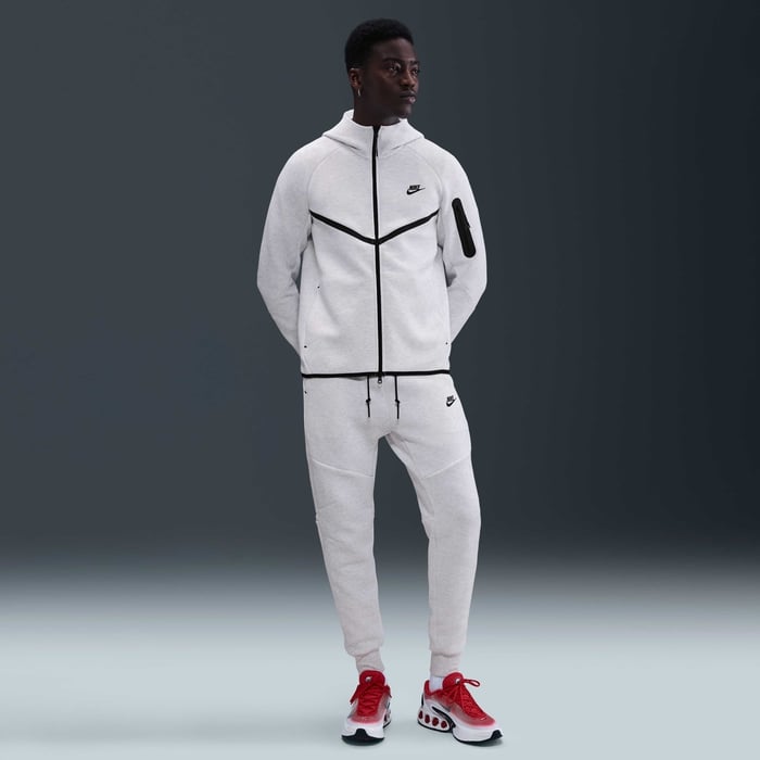 Nike Tech image number 0 Nike Tech image number 0