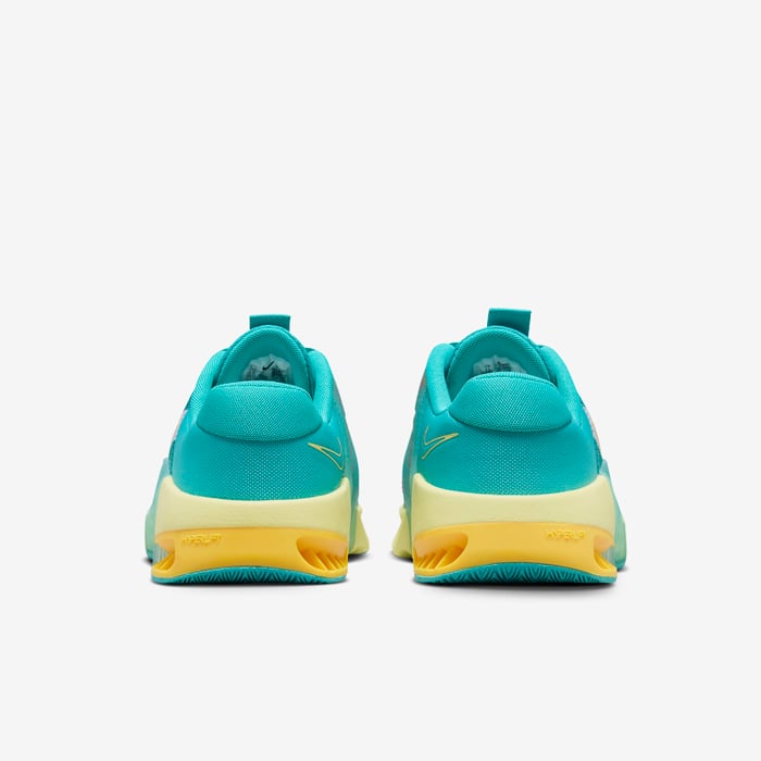 Orange Nike Presto Fly Peach Nike Training Free Metcon Trainers In