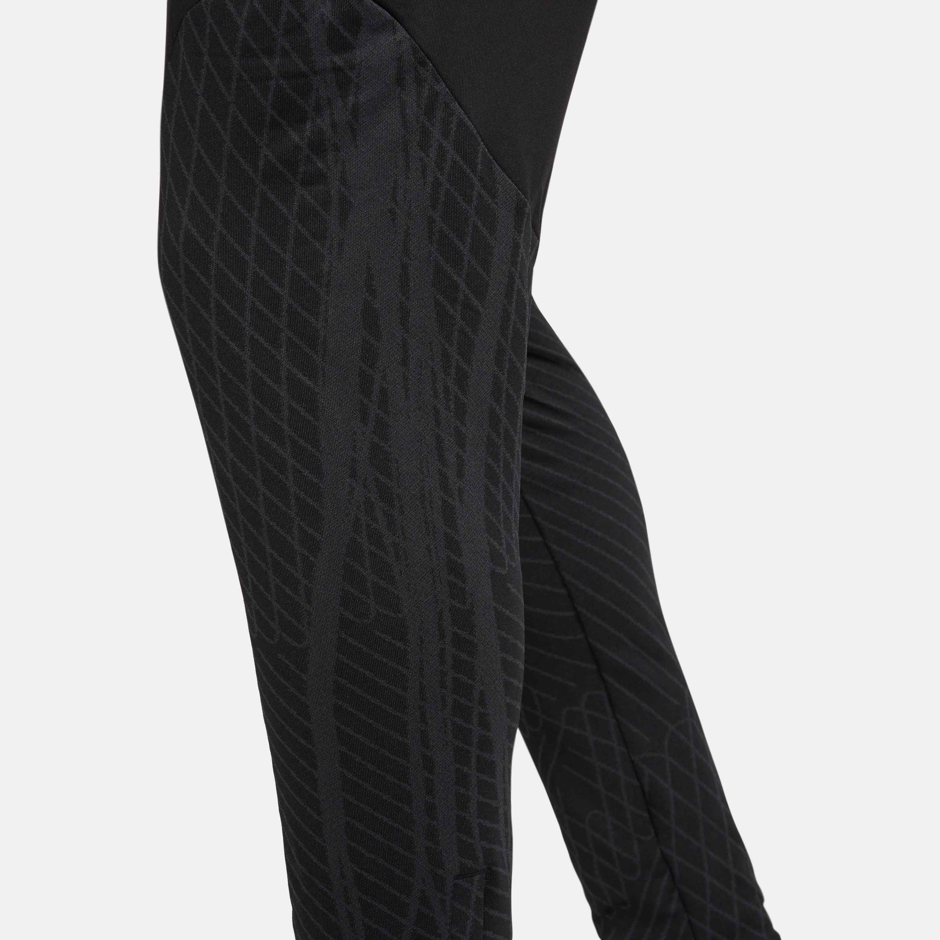 Nike Dri-FIT Strike image number 4