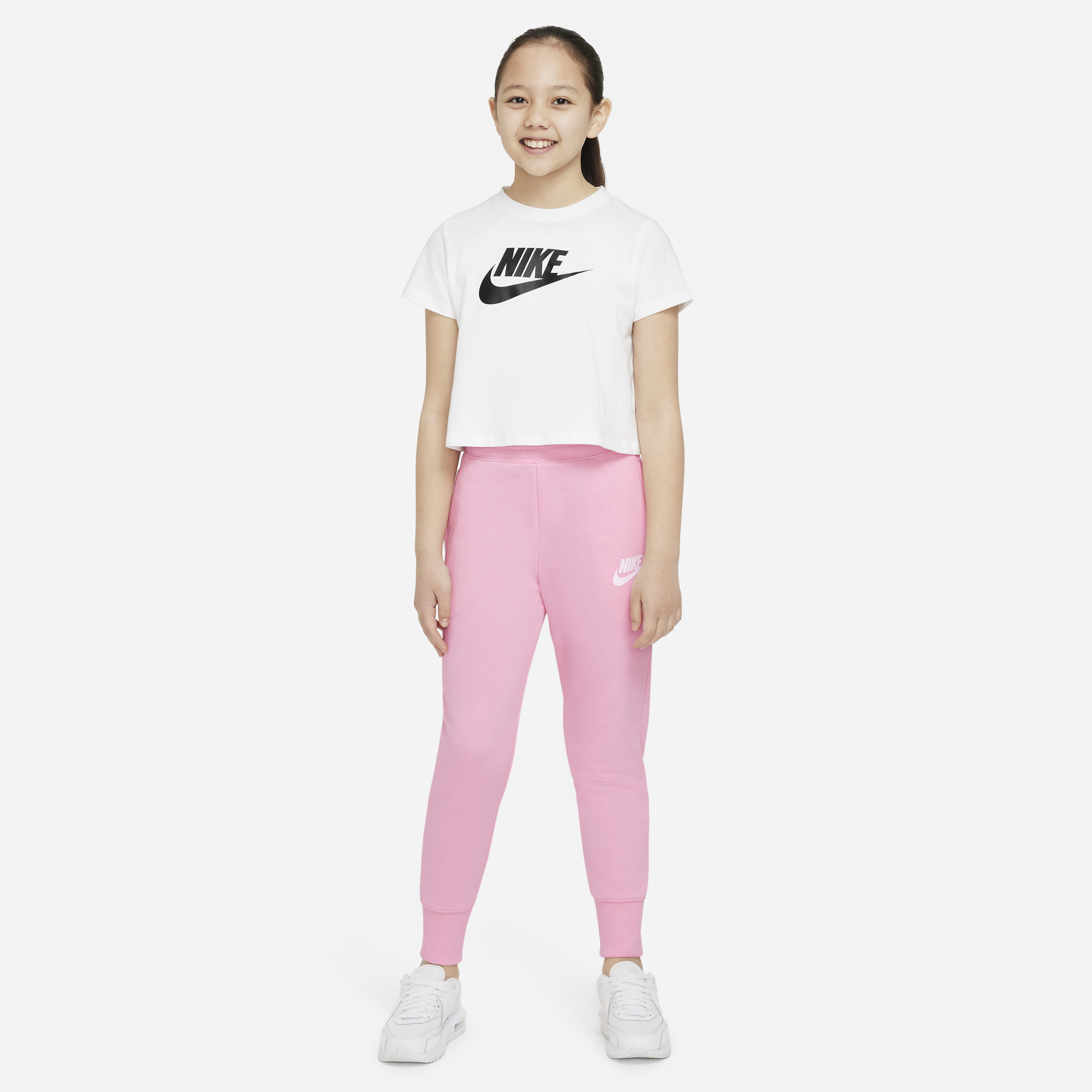 نايكي سبورتسوير كلوب image number 5