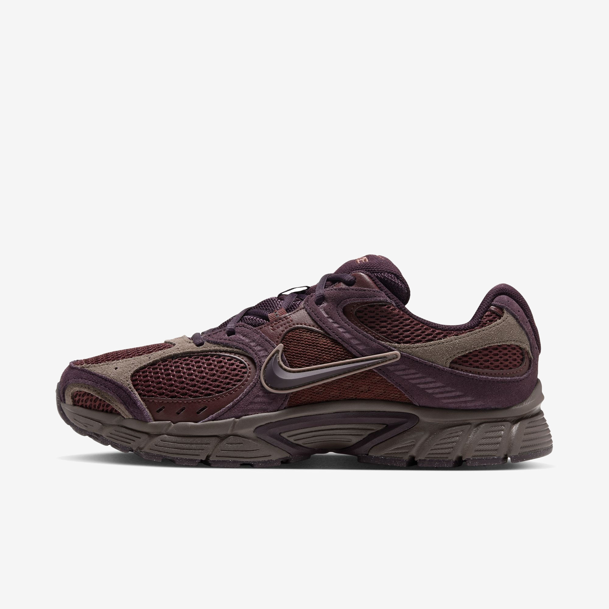 Nike V5 RNR Suede image number 0