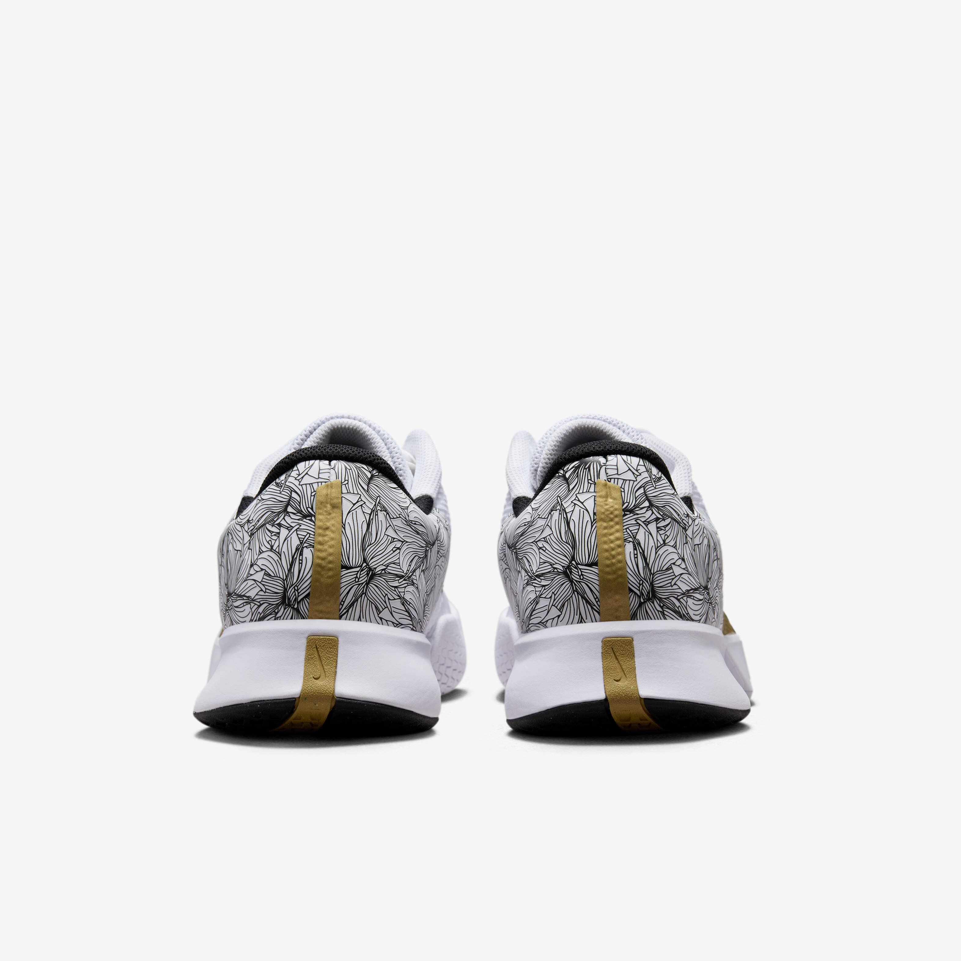 NikeCourt Vapor Pro 2 Magnolia image number 4