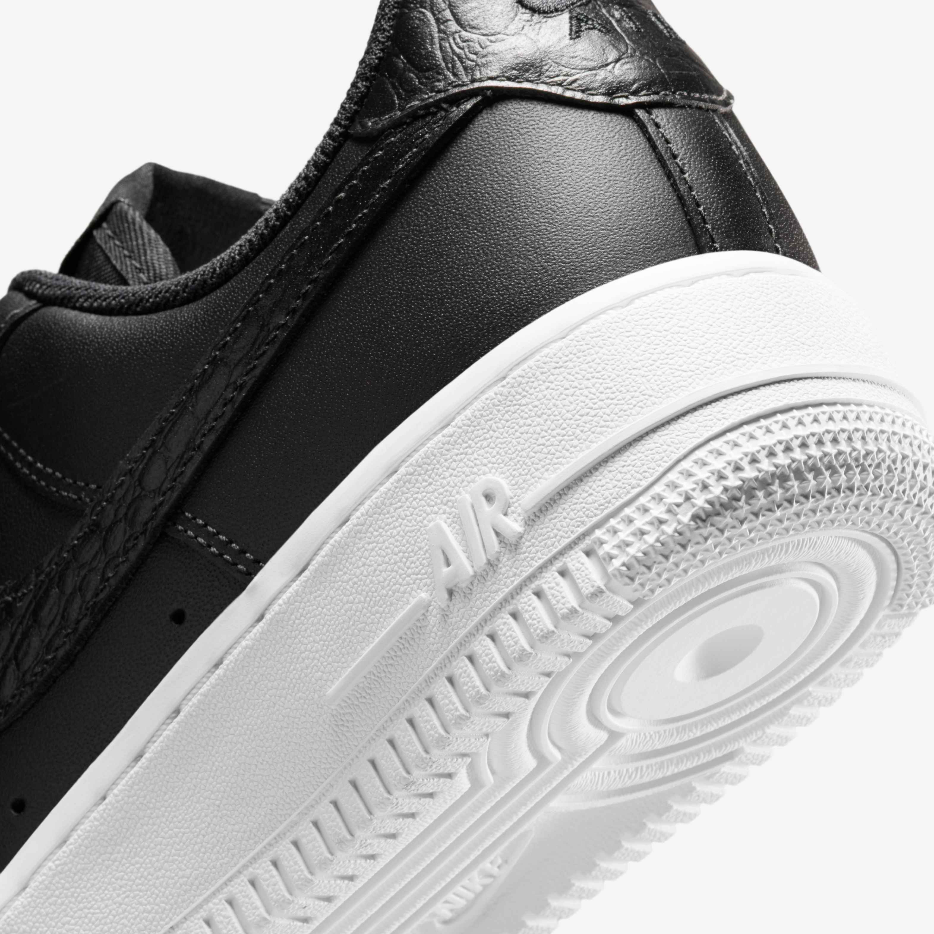 Nike Air Force 1 '07 SE image number 7