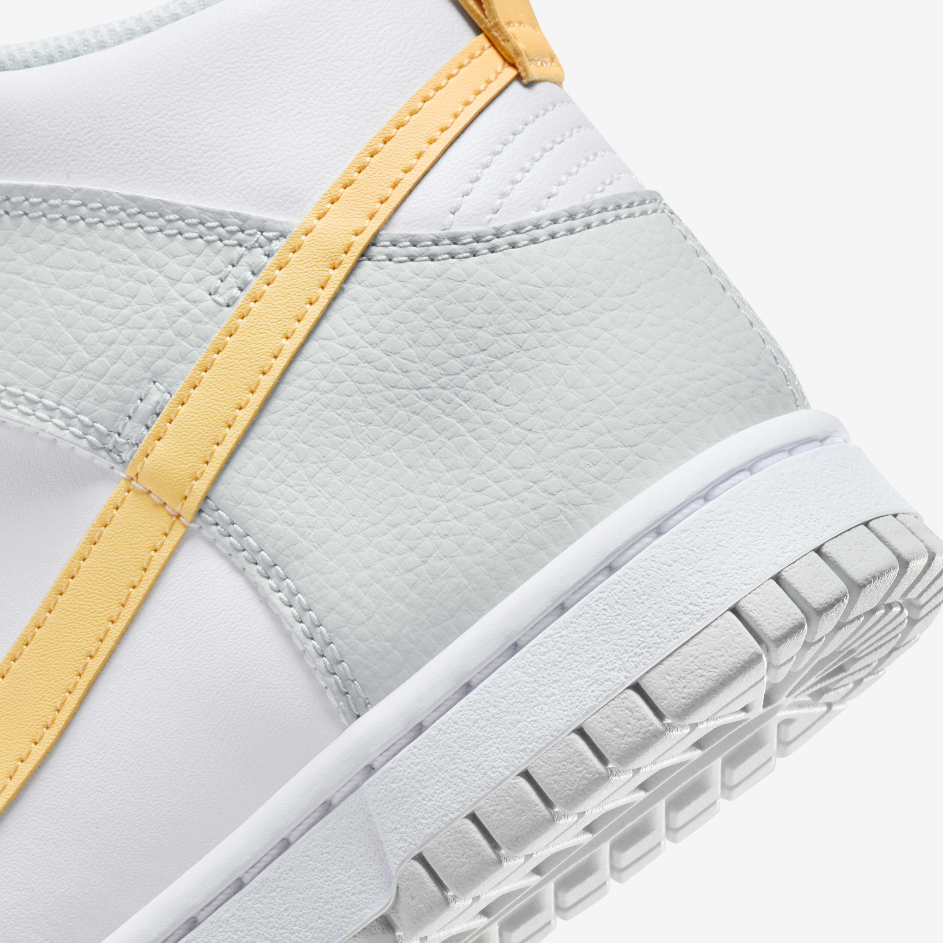 نايكي دانك هاي image number 7