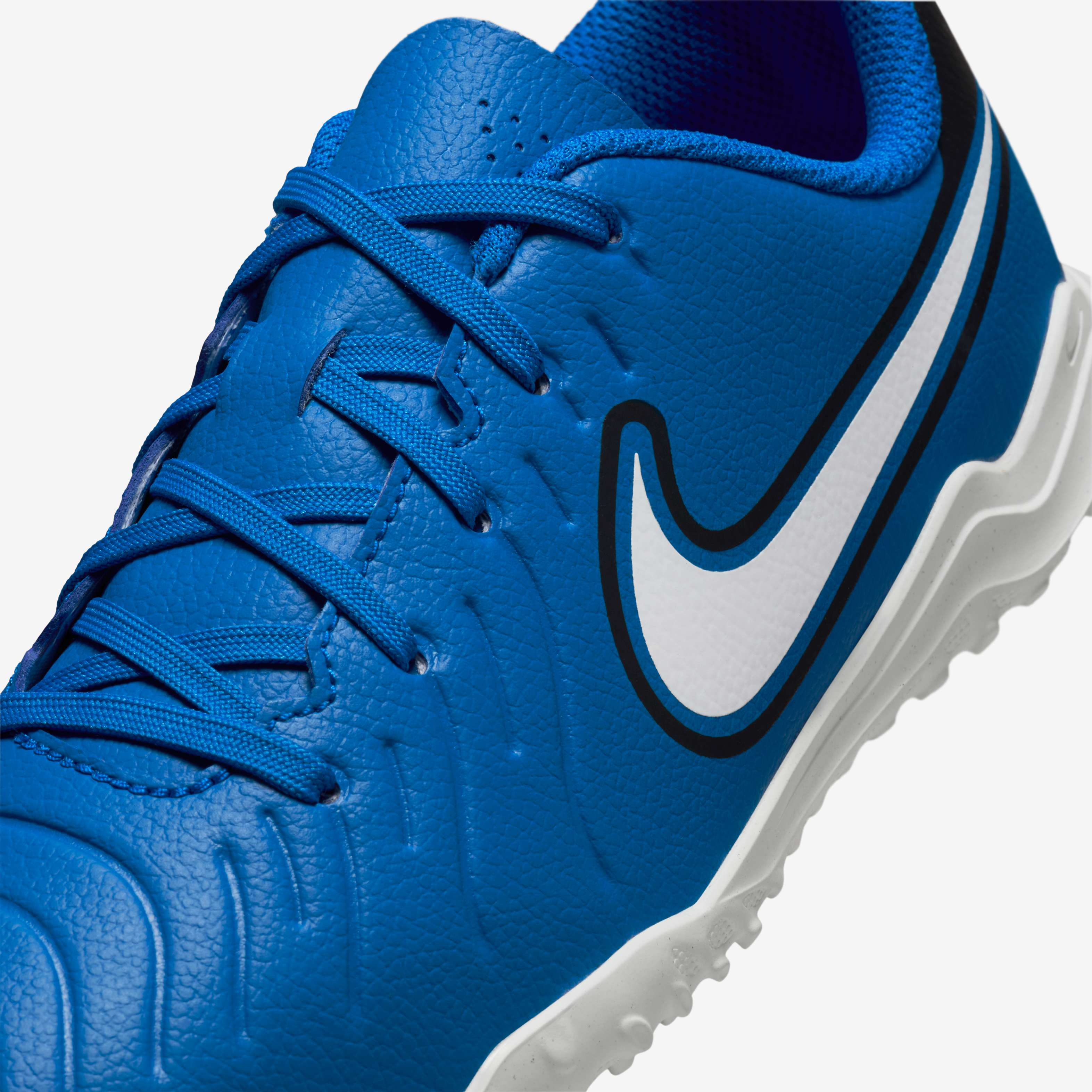 Nike Jr. Tiempo Legend 10 Club image number 6