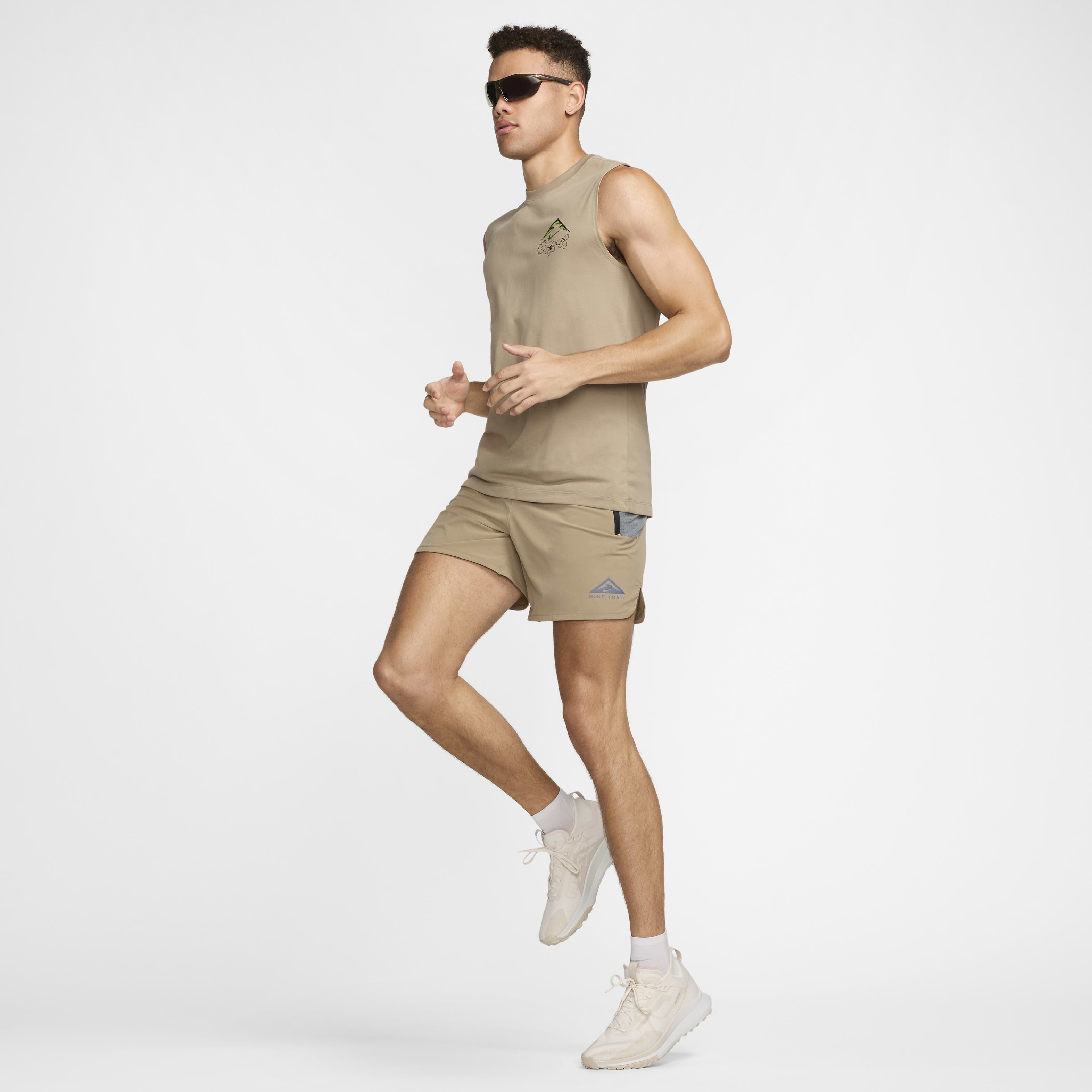 Buy Nike Men s Dri FIT Sleeveless Running T Shirt Nike Qatar Official