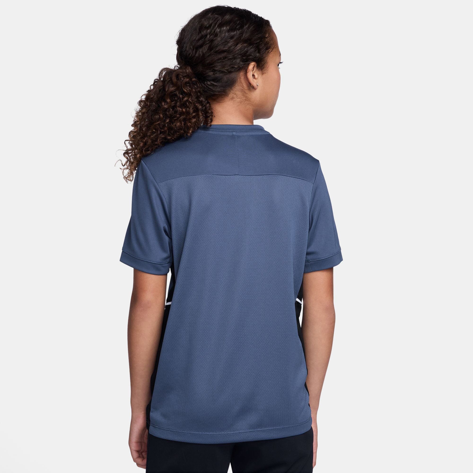 نايكي أكاديمي image number 1