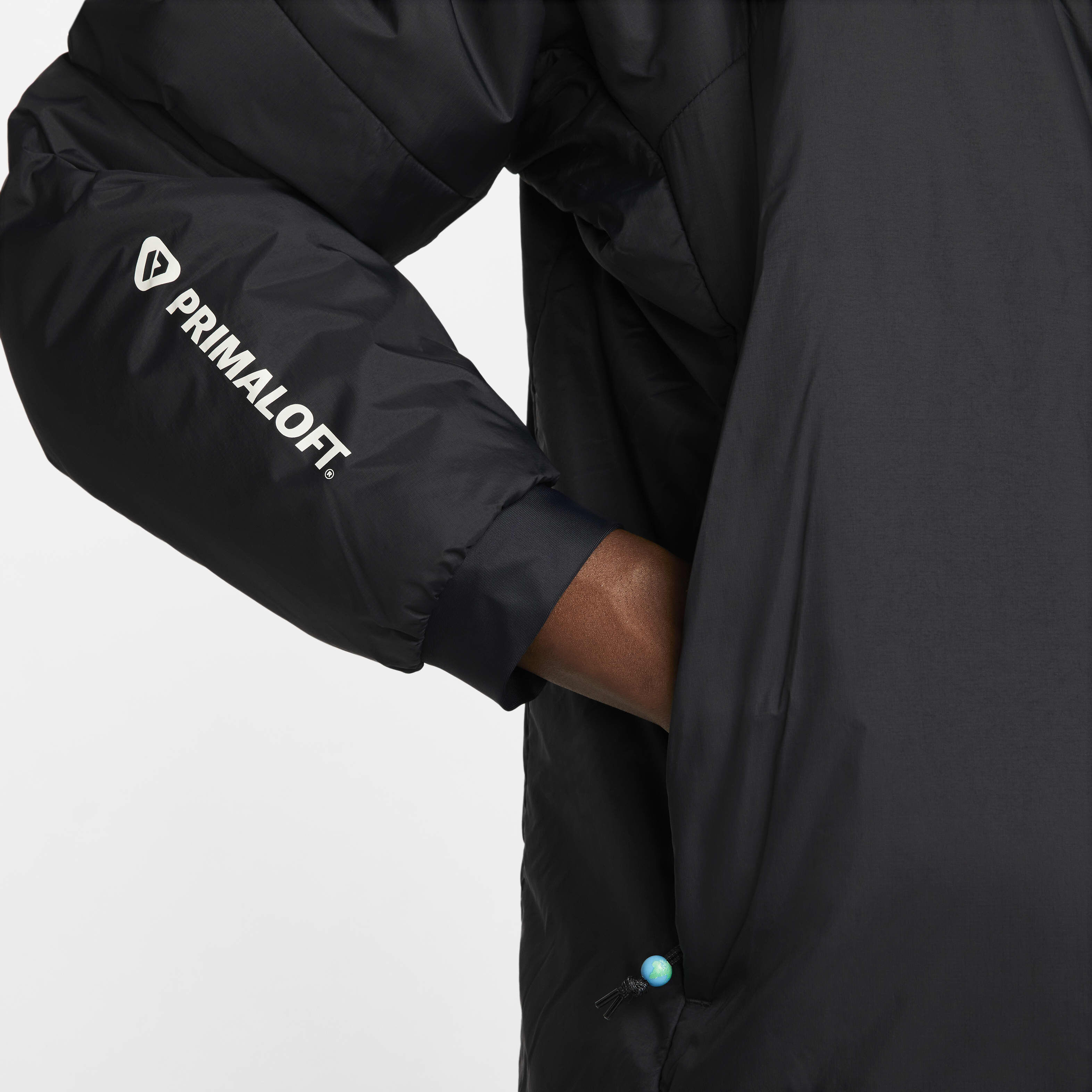 نايكي ايه سي جي ثيرما-فِت اي دي في 'روب دي دوب' image number 4