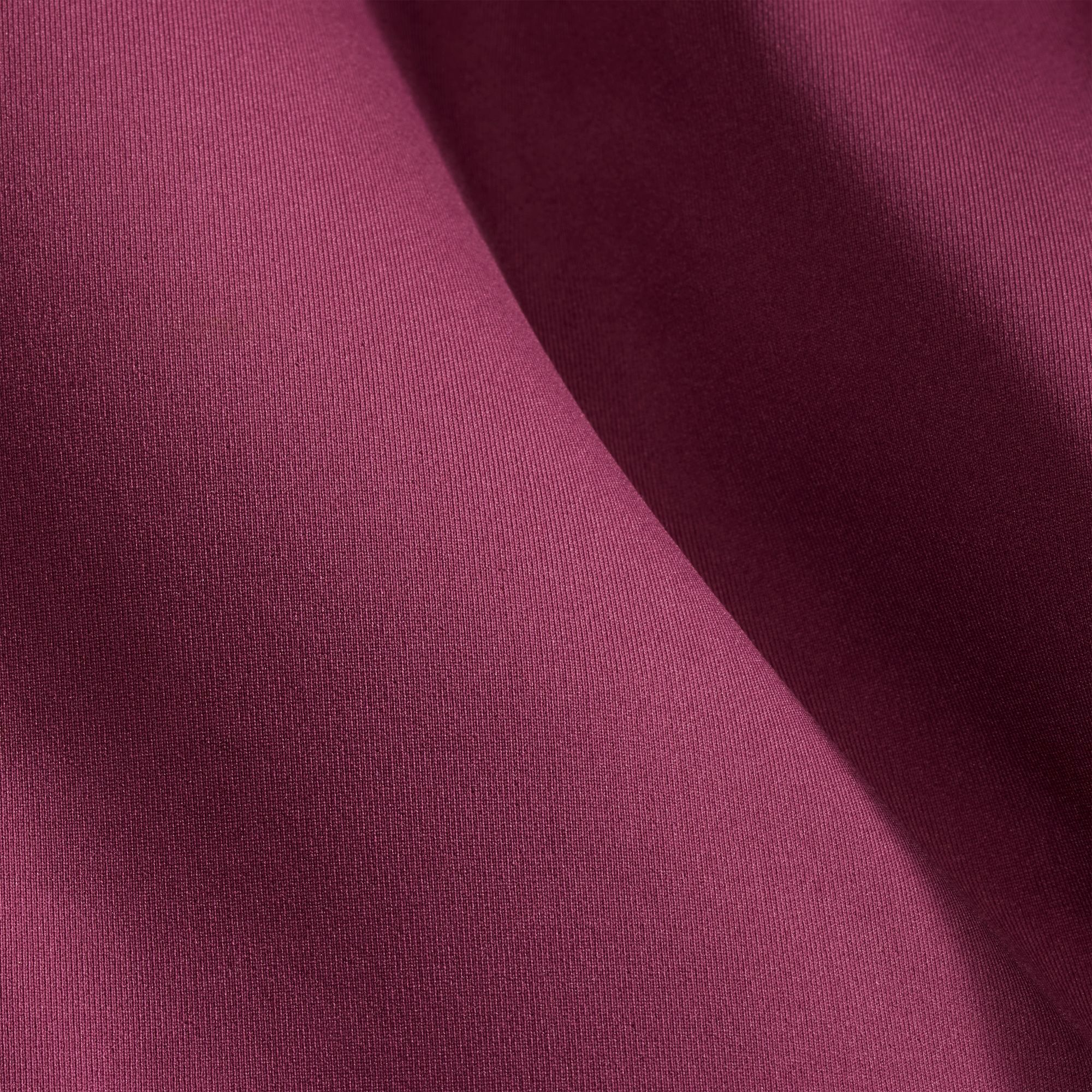 Zoom image