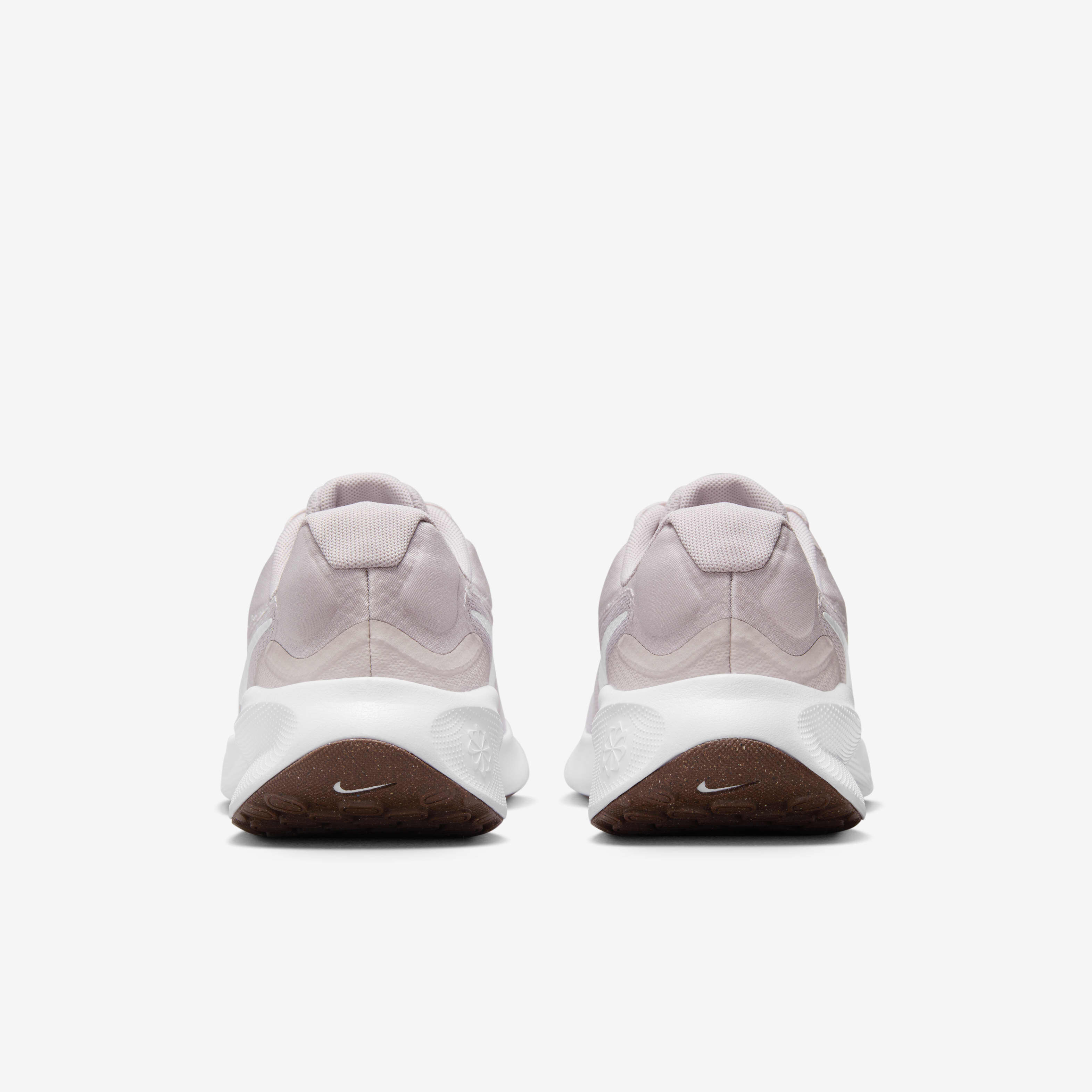 Nike Revolution 7 image number 5