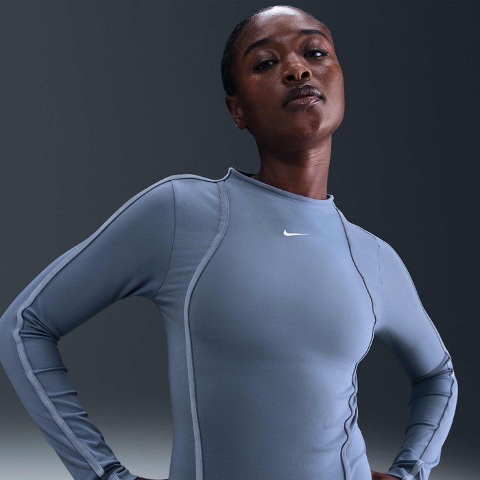 نايكي ون فيتد image number 0 نايكي ون فيتد image number 0