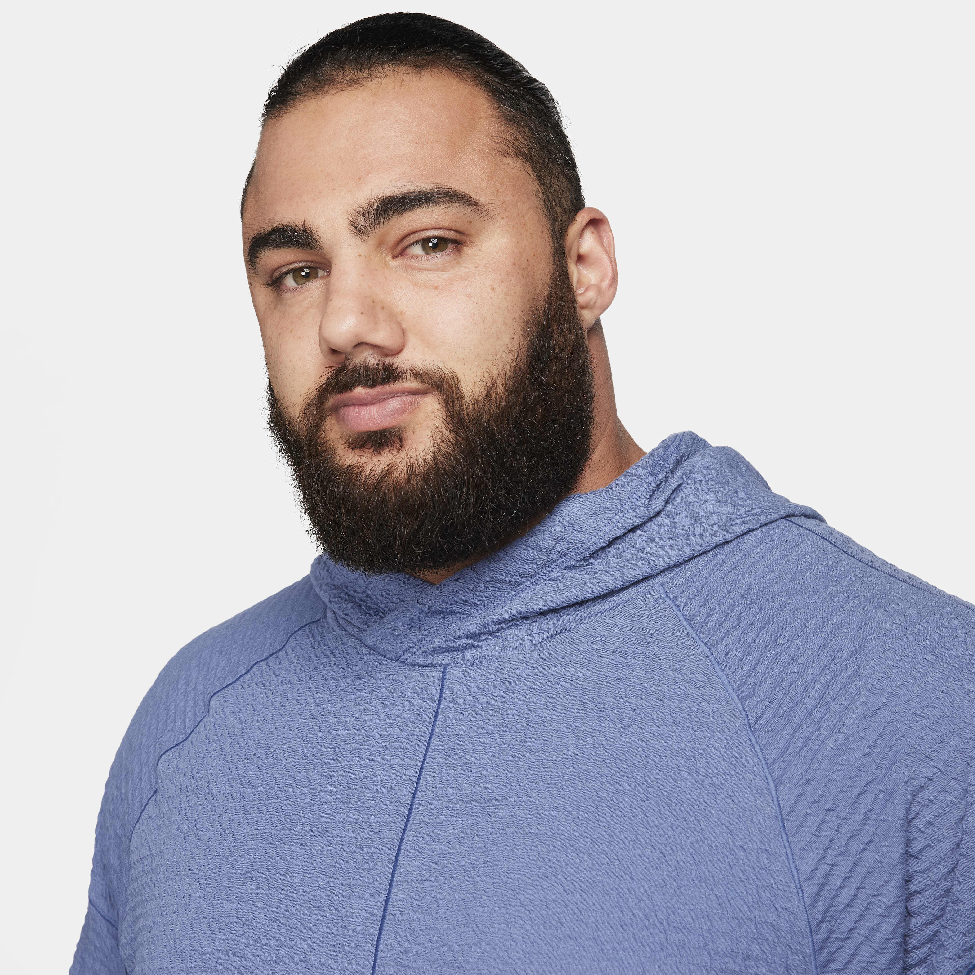 نايكي يوغا تيكستشر image number 7