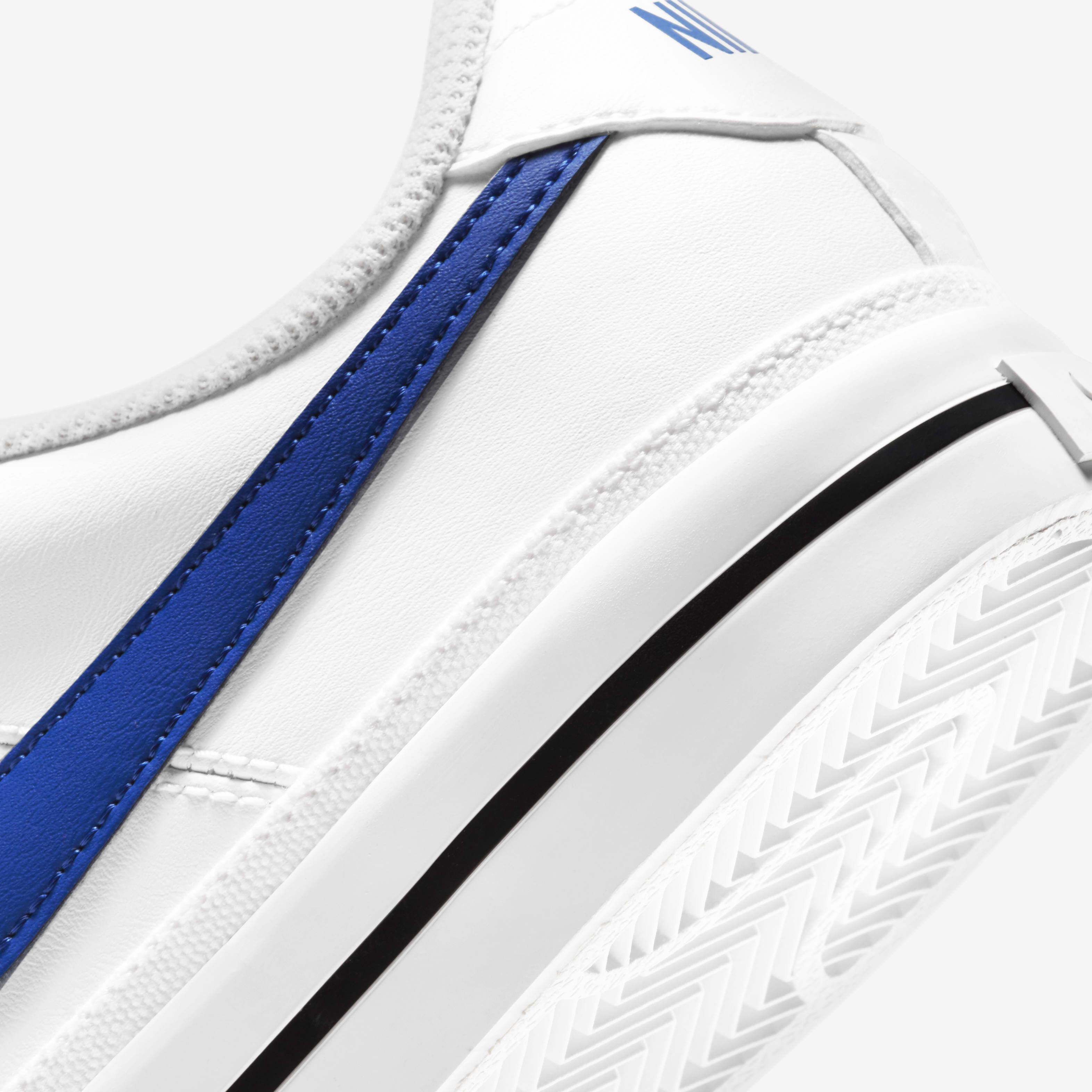 NikeCourt Legacy image number 7