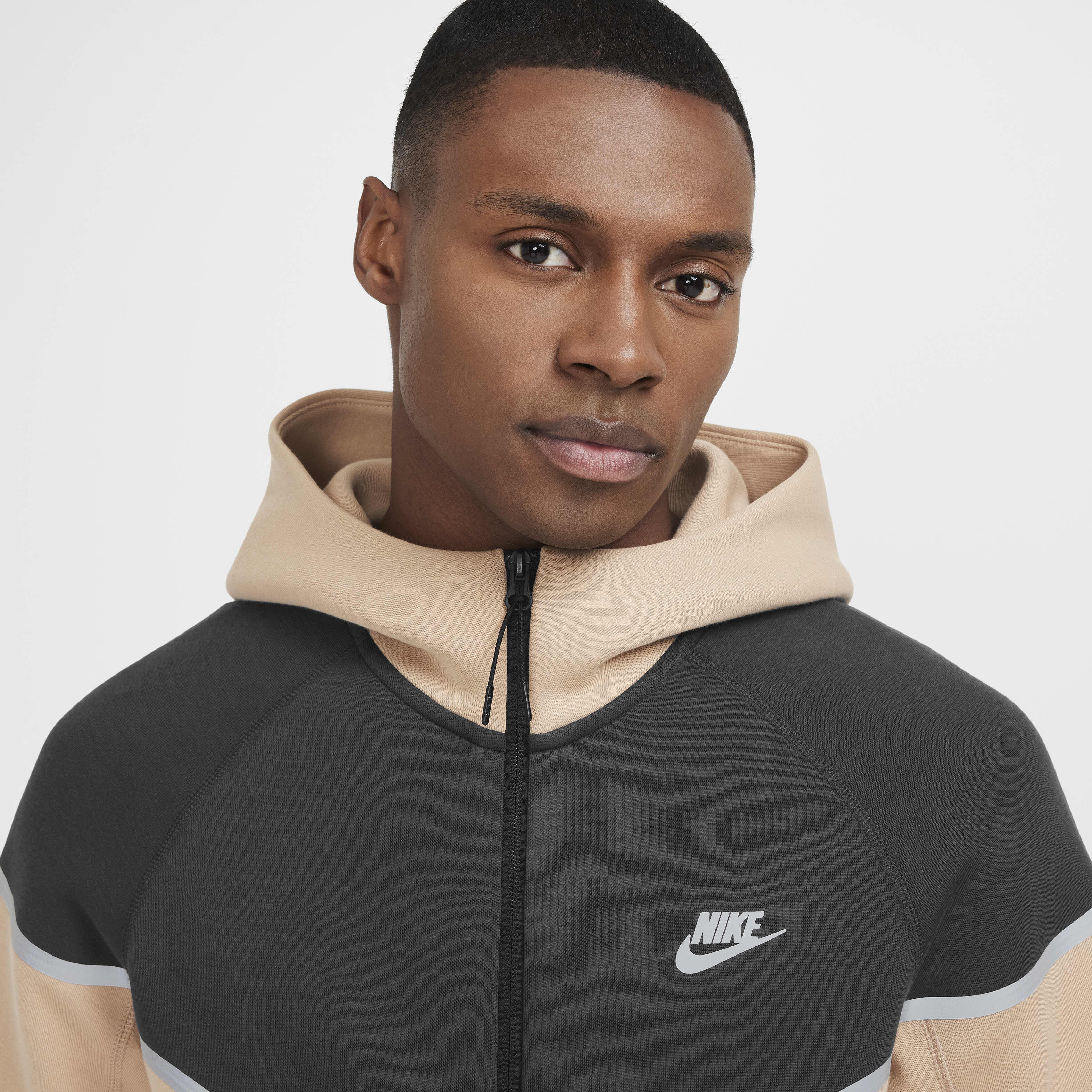 Nike tech fleece buzz top