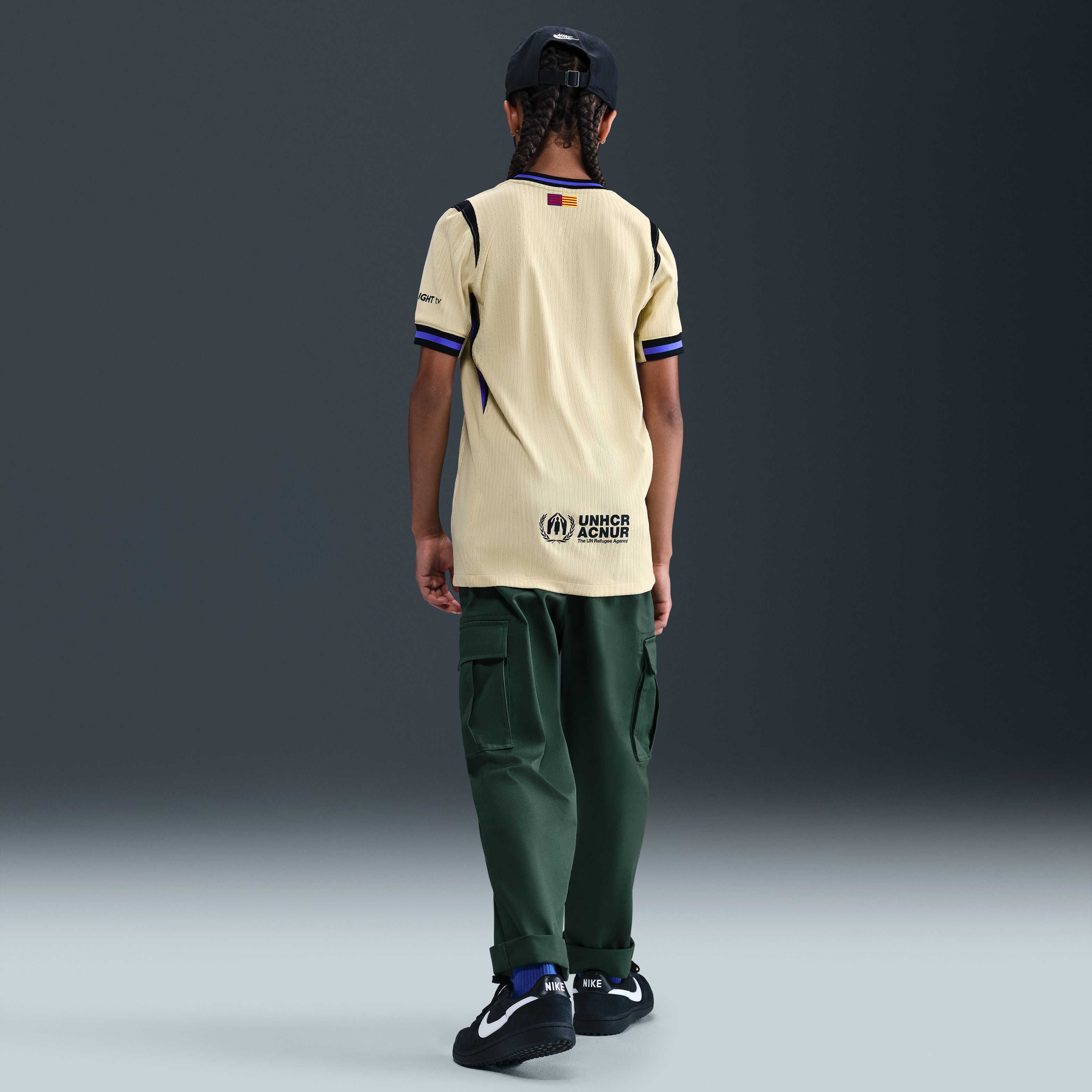Nike FC Barcelona 長袖ジャージ UNHCR Nike FC Barcelona 長袖ジャージ UNHCR FC Barcelona Nike