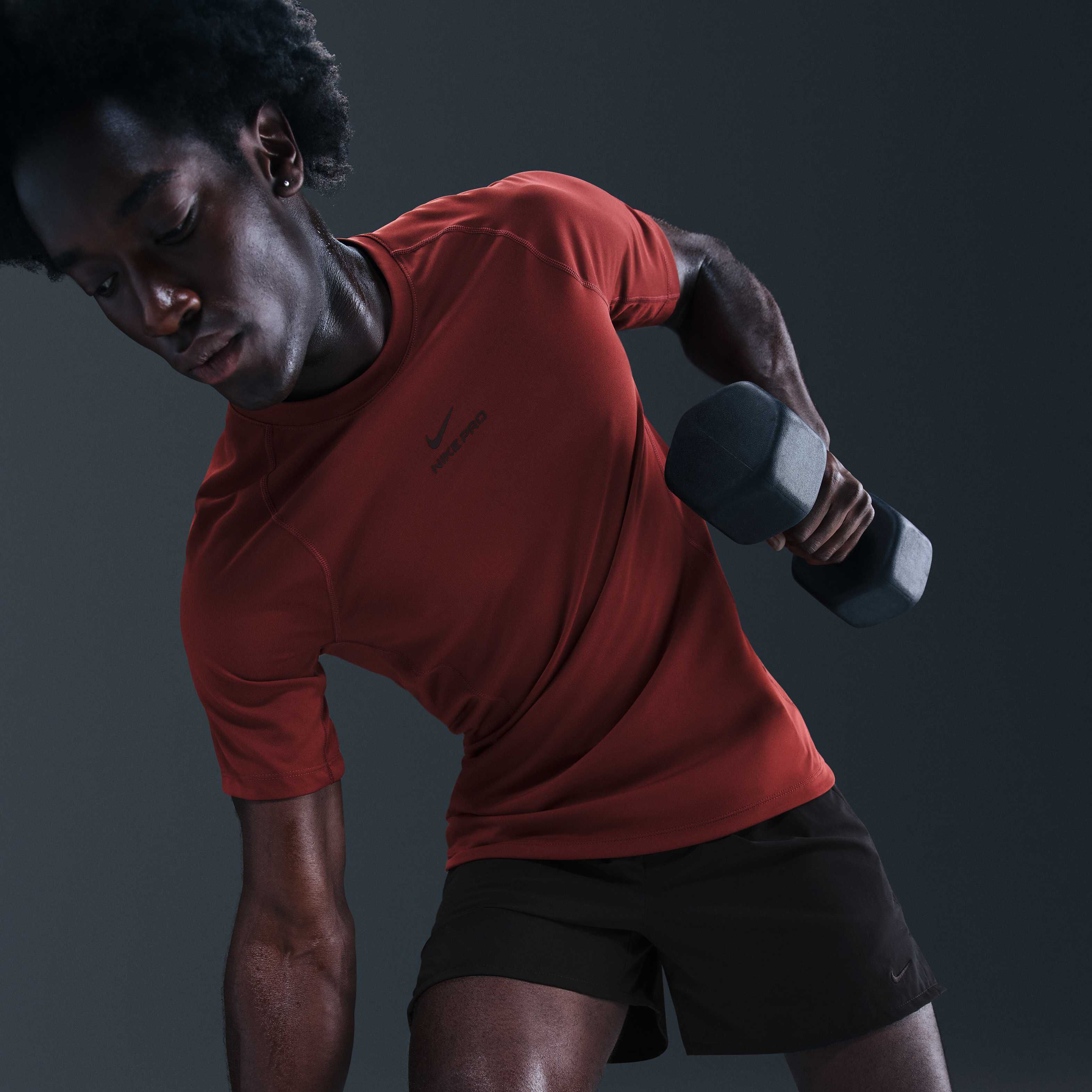 Nike Pro Training image number 2