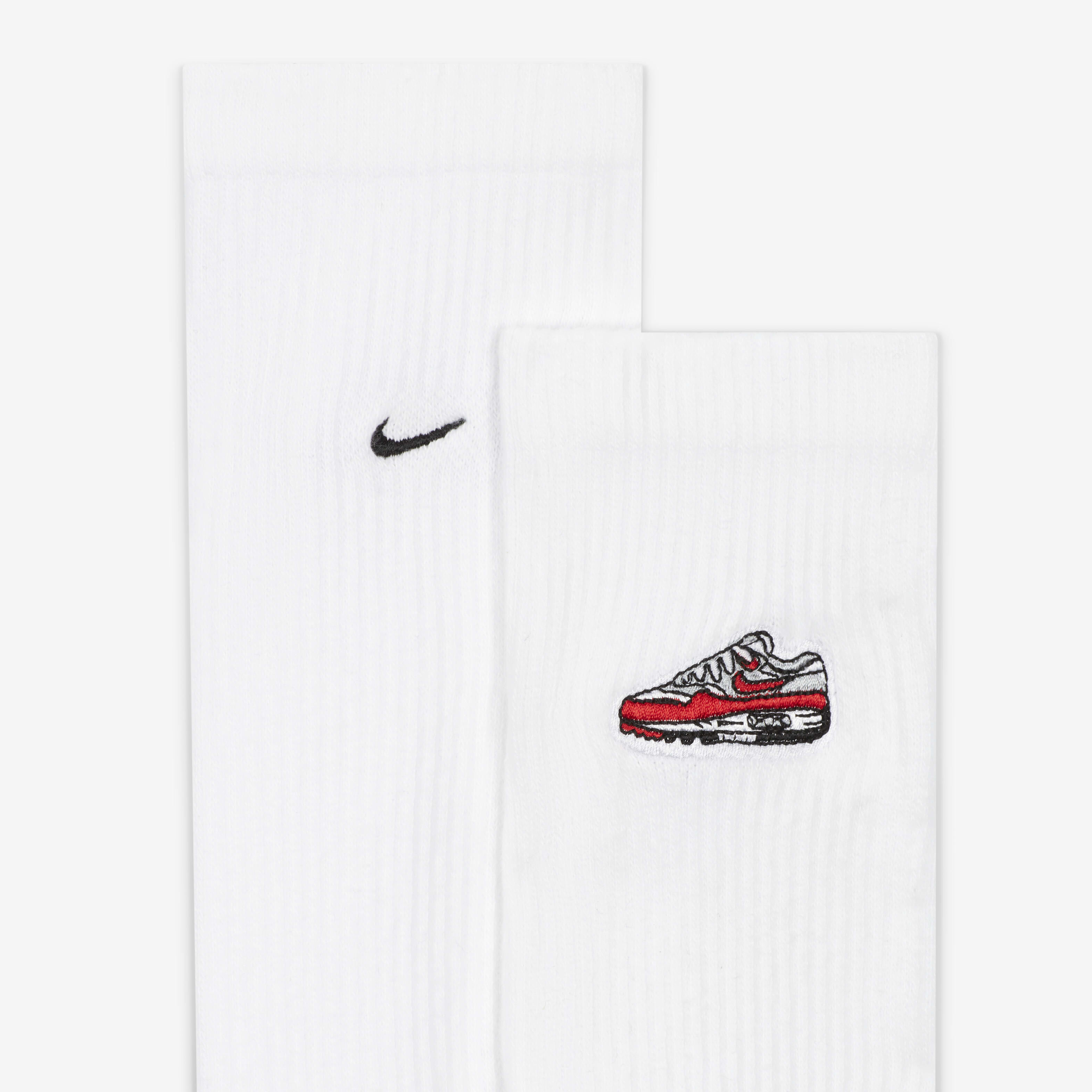 Nike air dry socks top