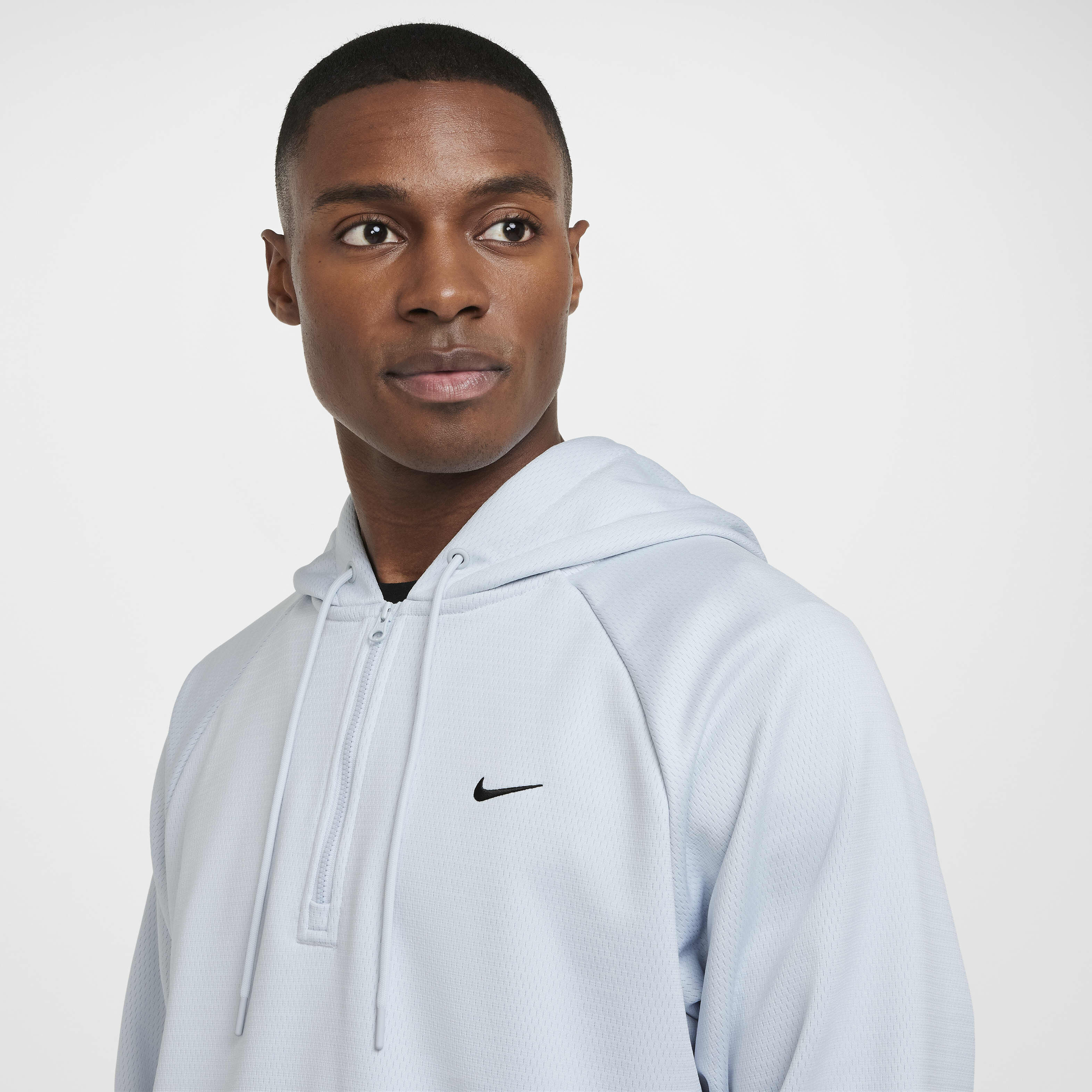 Nike men's therma basketball hoodie hot sale