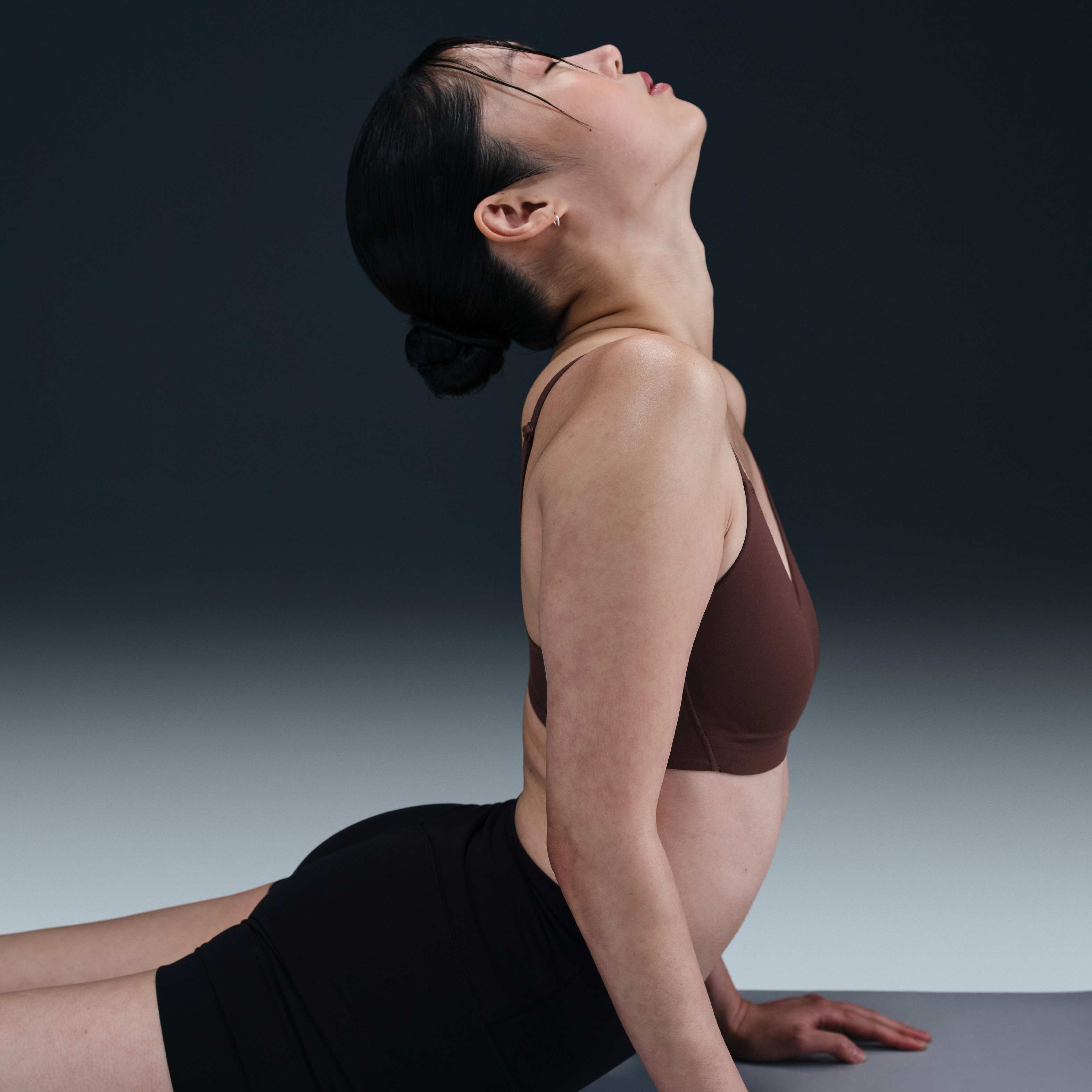 نايكي اليت مينيماليست image number 2