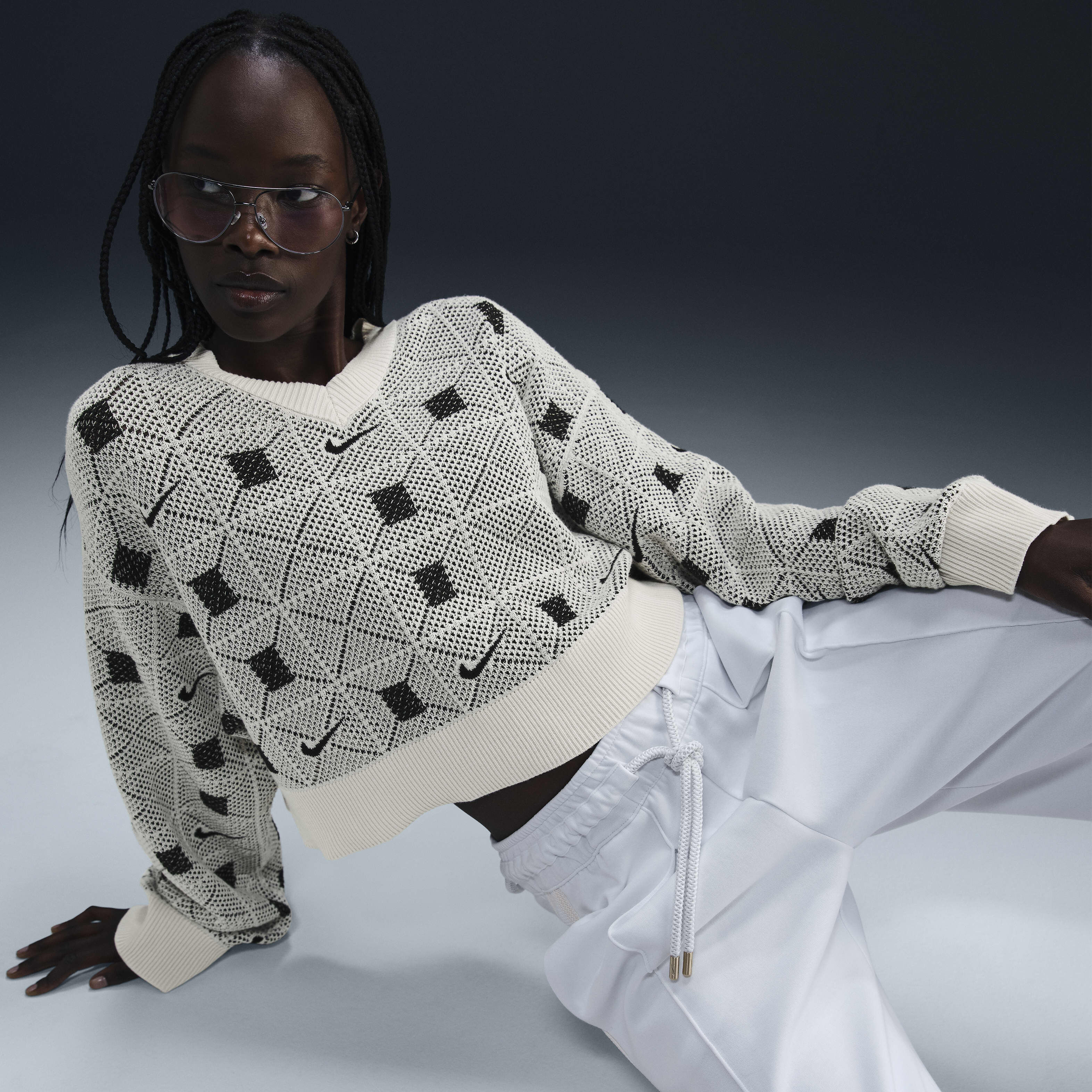 Shop Women s Tops and T Shirts Online in Qatar Nike Women s Tees