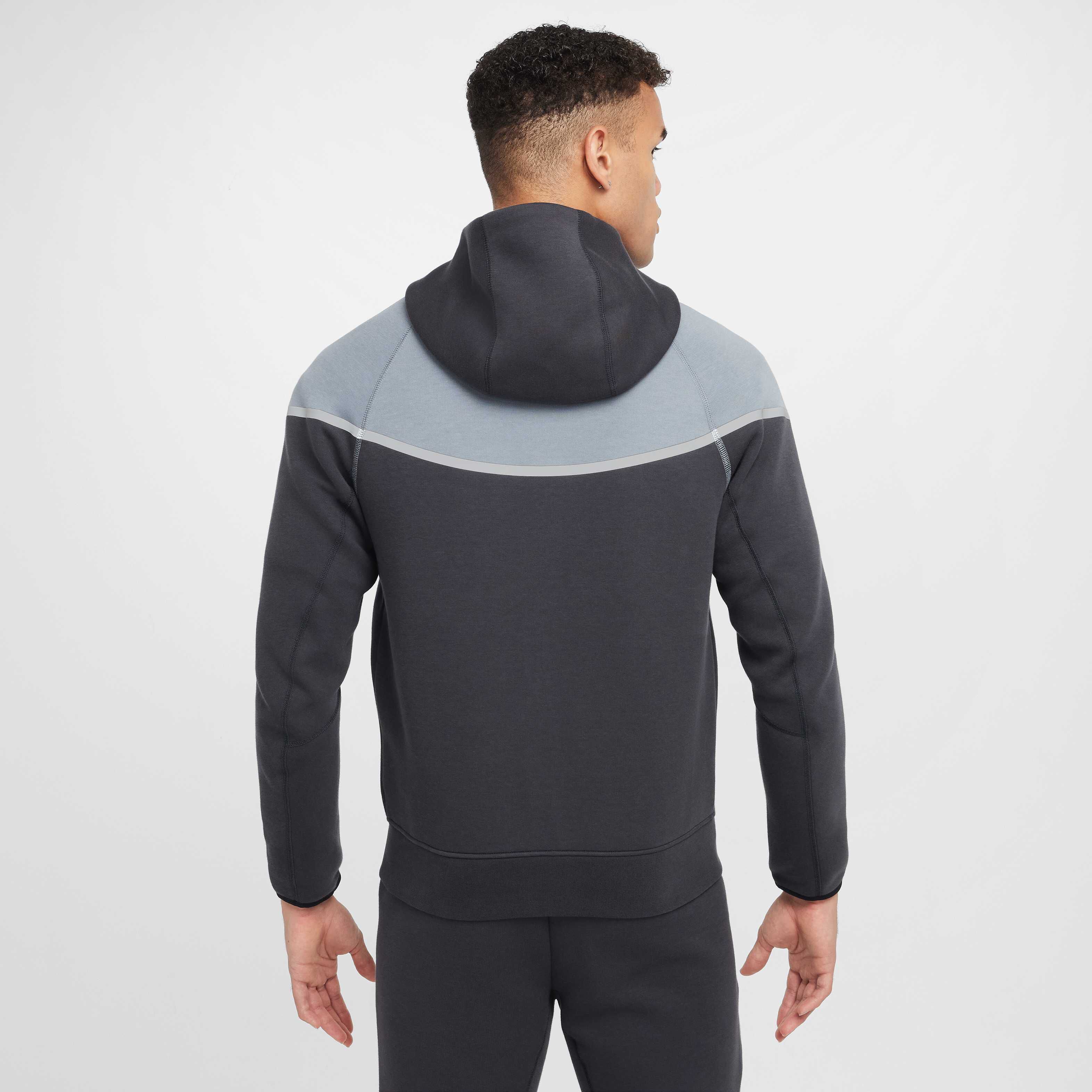 Nike Tech Windrunner image number 1