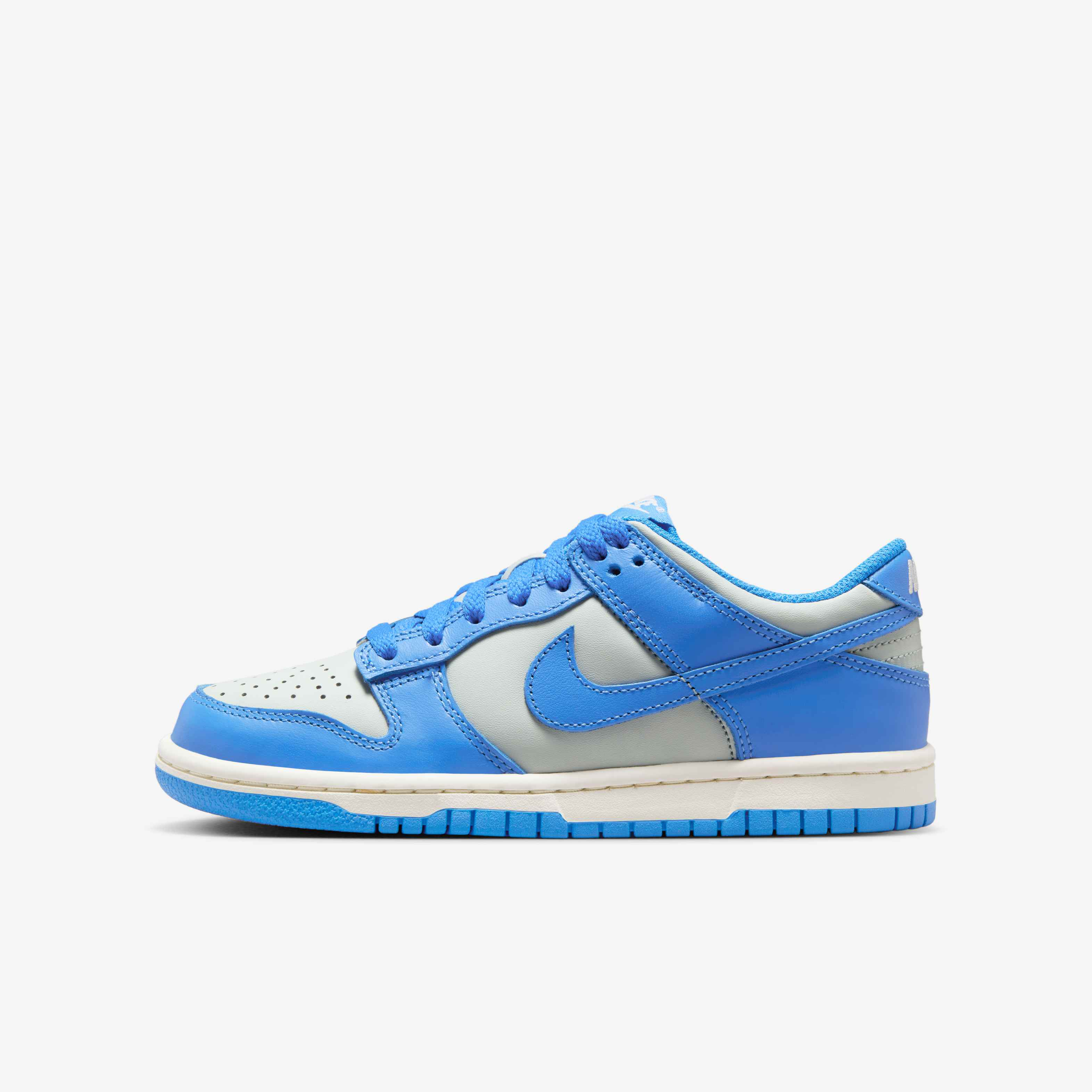 Nike Dunk Low image number 0