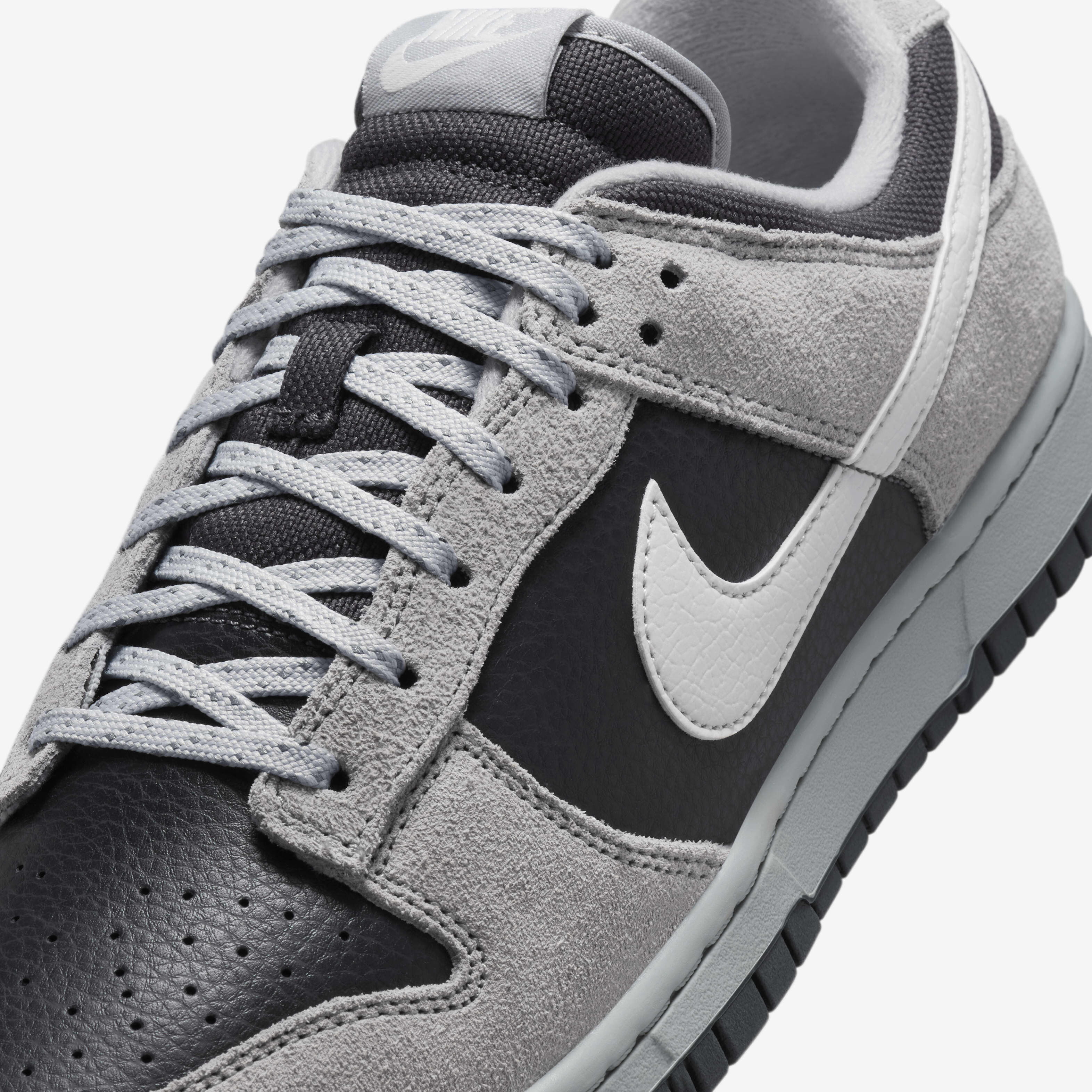 Nike Dunk Low image number 6