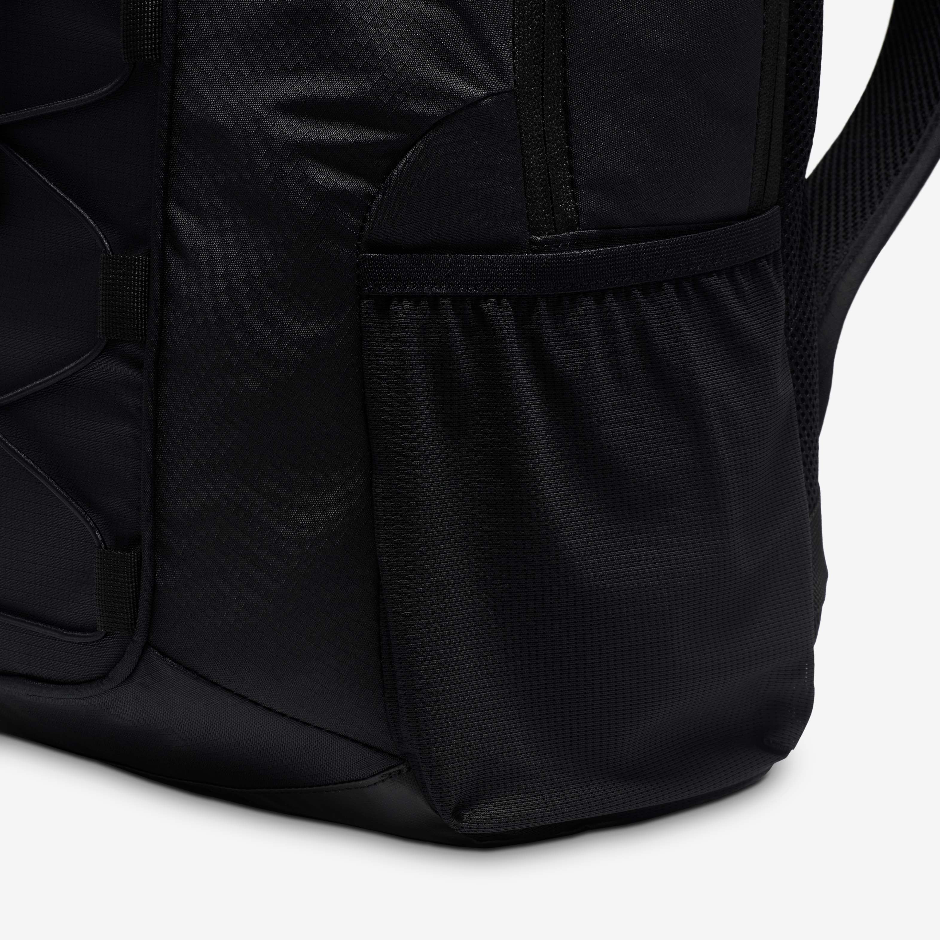 نايكي هايوارد سكاوتر image number 6