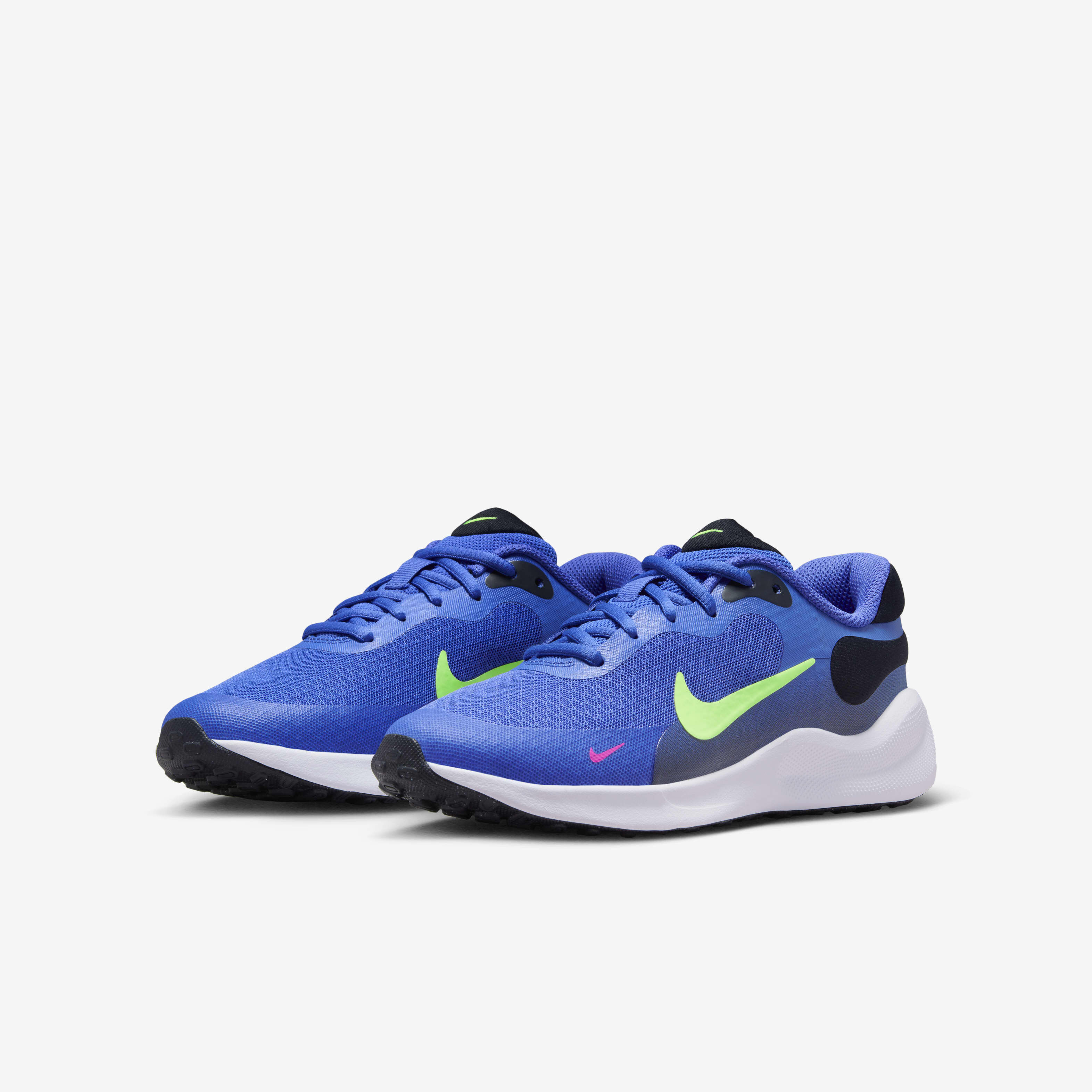 Nike Revolution 7 image number 4