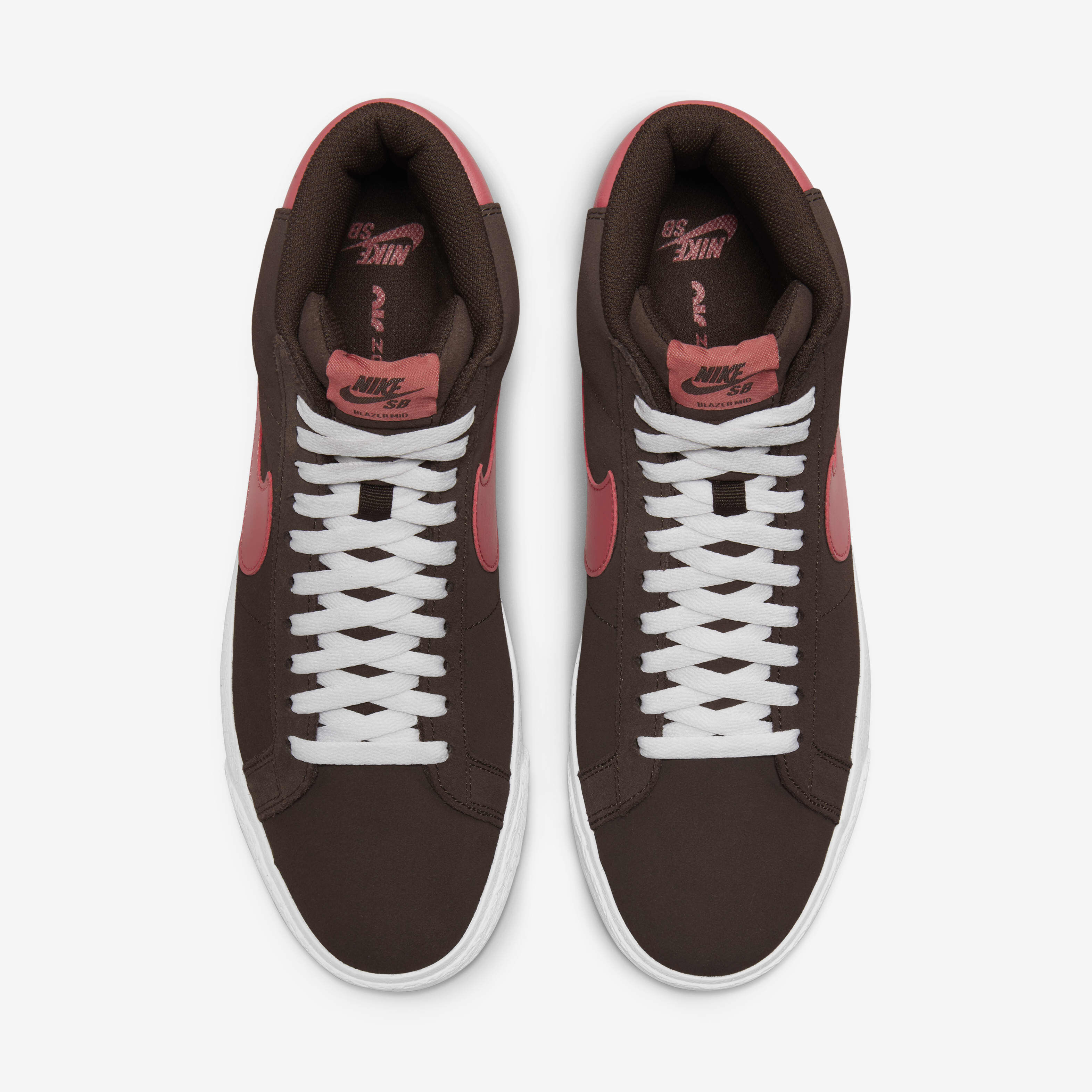 نايكي اس بي زوم بليزر ميد image number 3