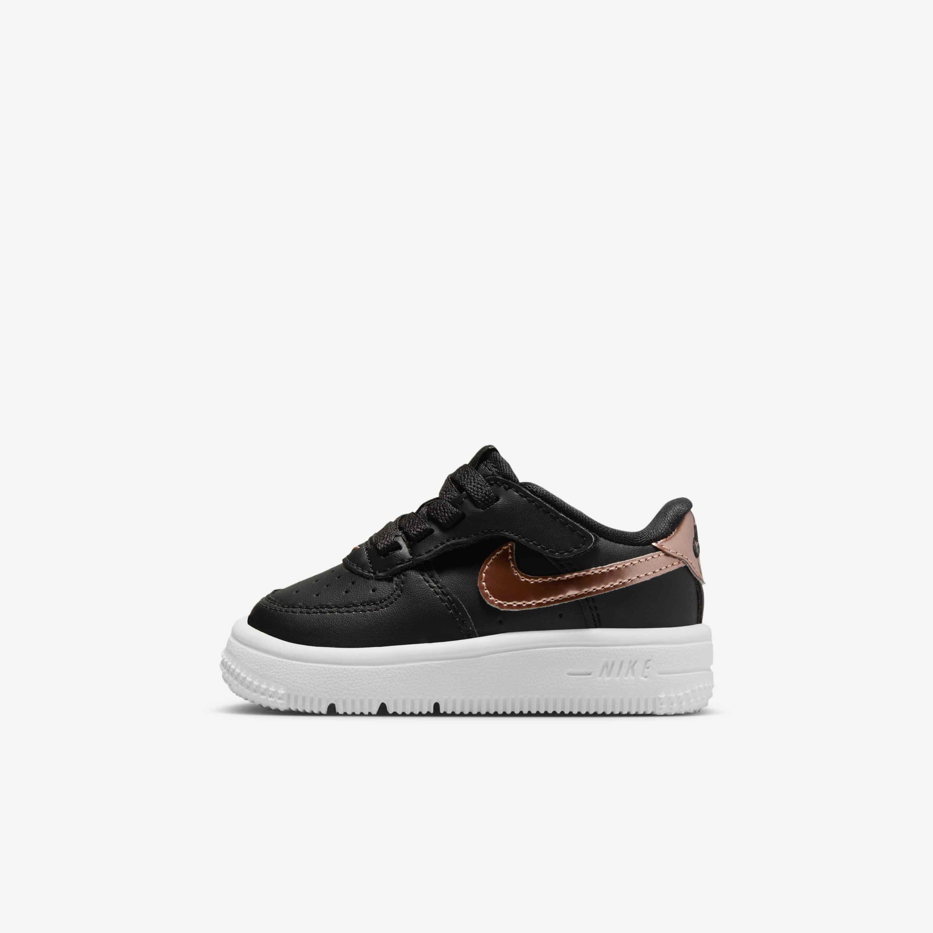Nike Force 1 Low SE EasyOn image number 0