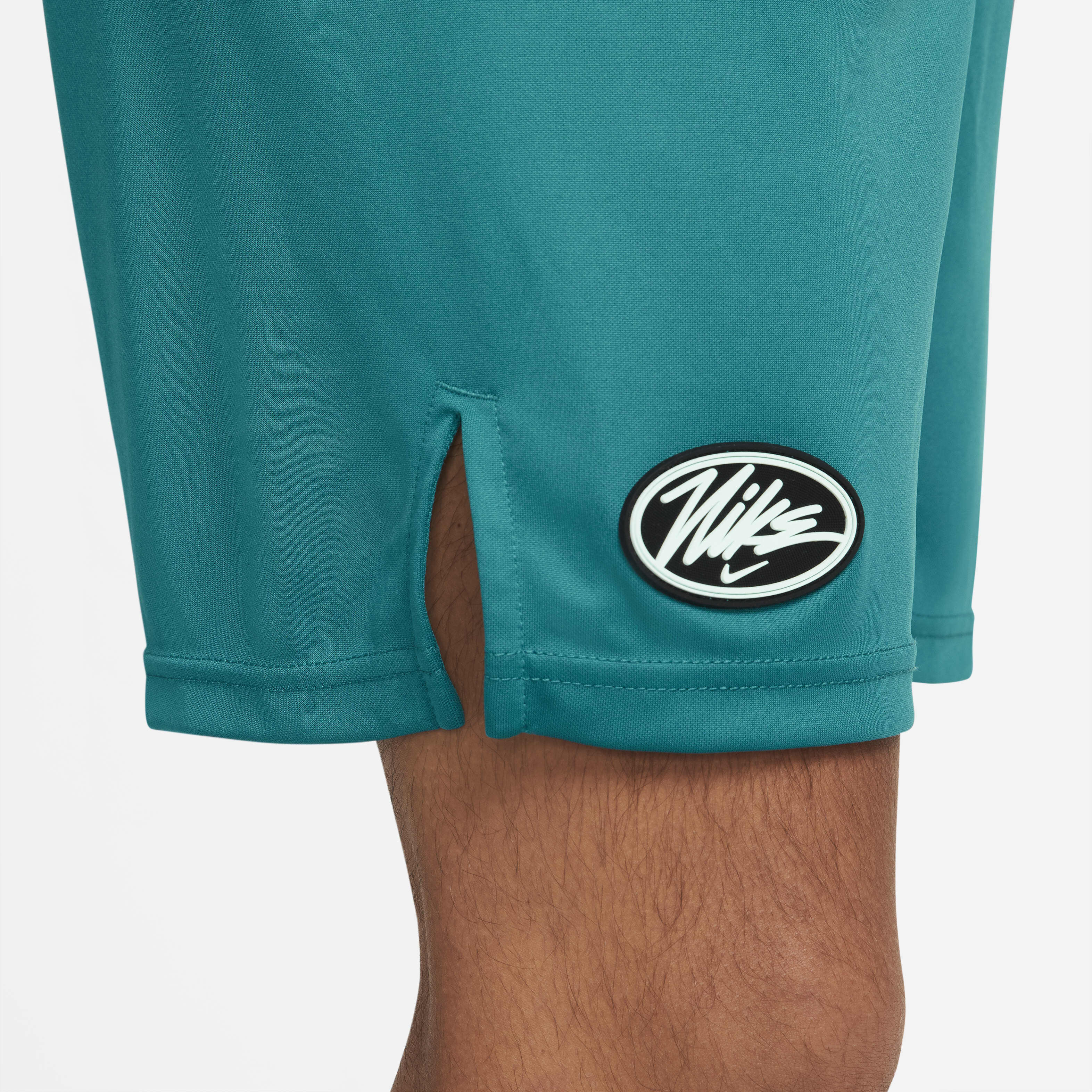 نايكي سبورت كلاش image number 5