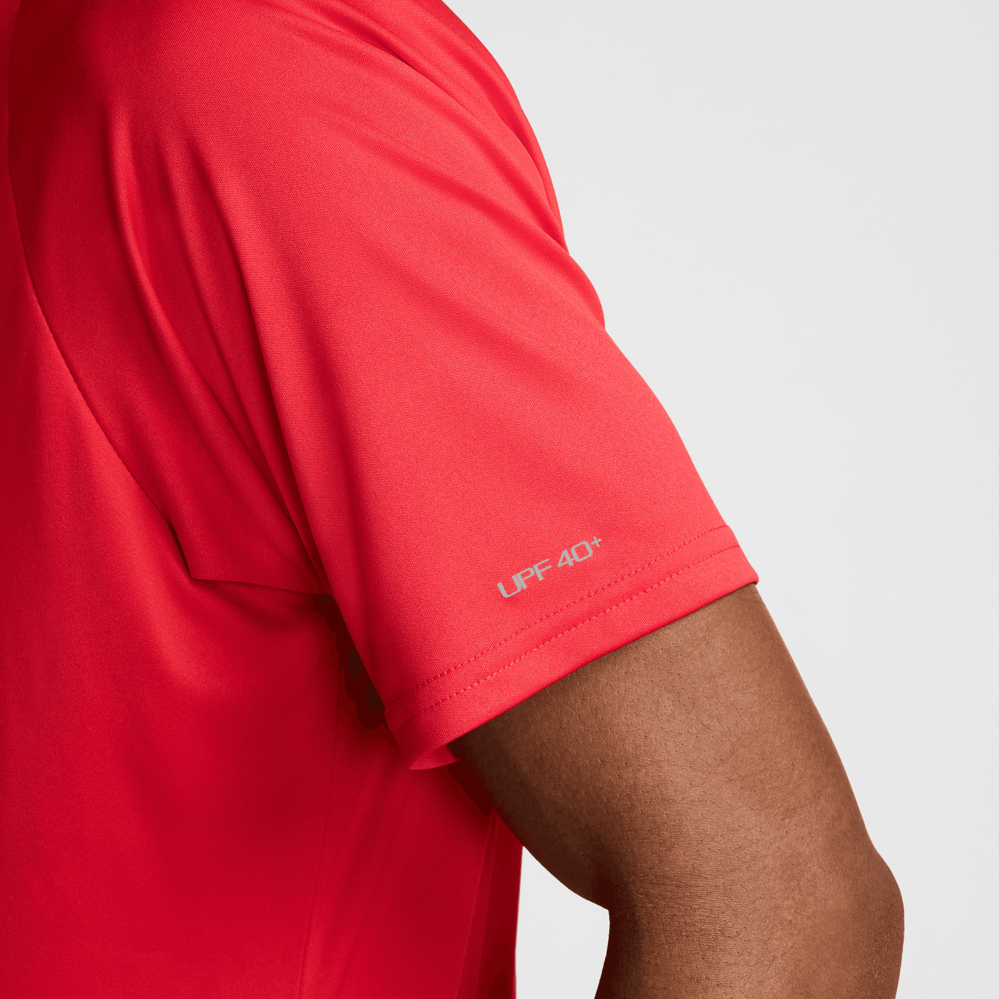 Nike Essential image number 3