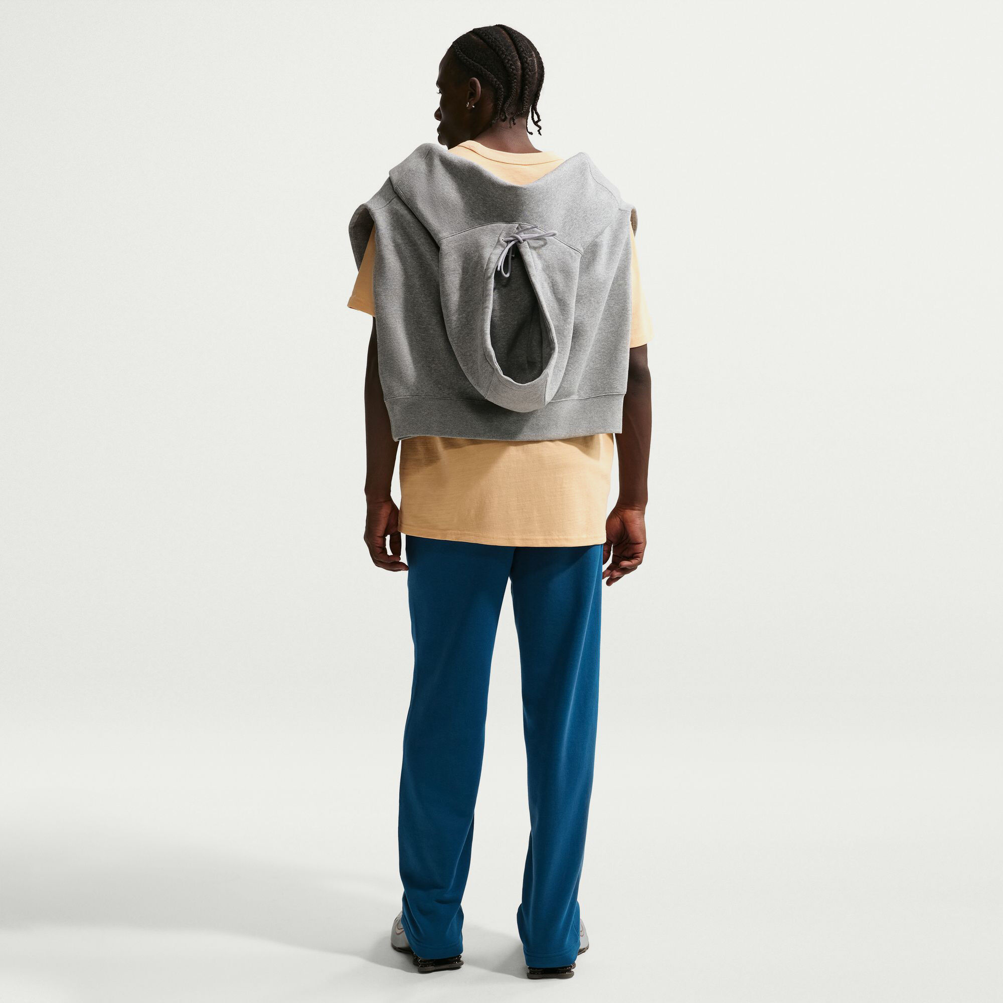 Nike Club image number 1