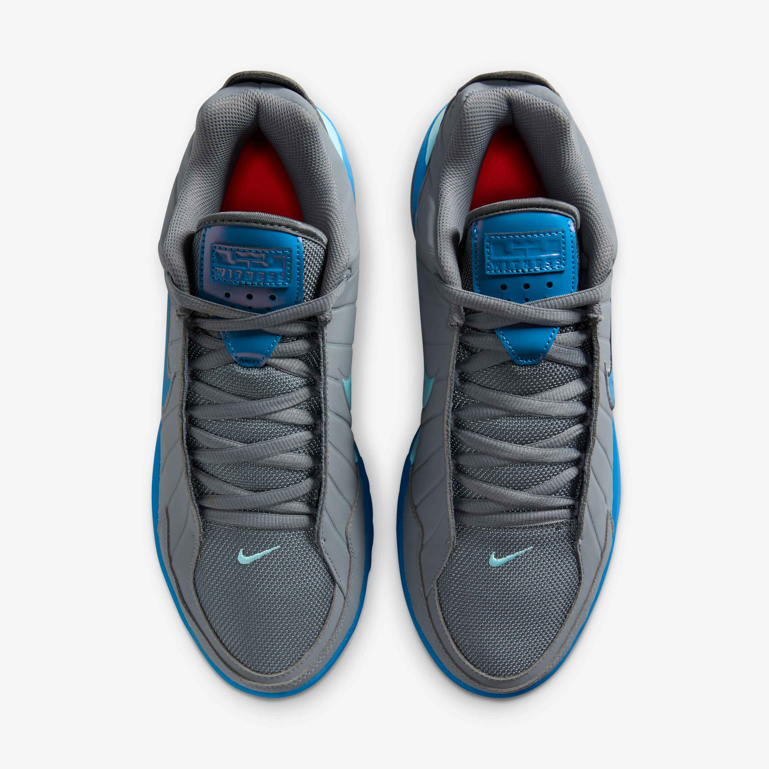 ليبرون وتنيس 9 image number 3