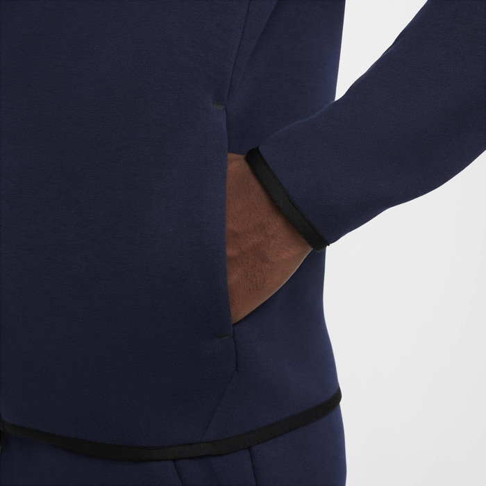 نايكي تك image number 6 نايكي تك image number 6